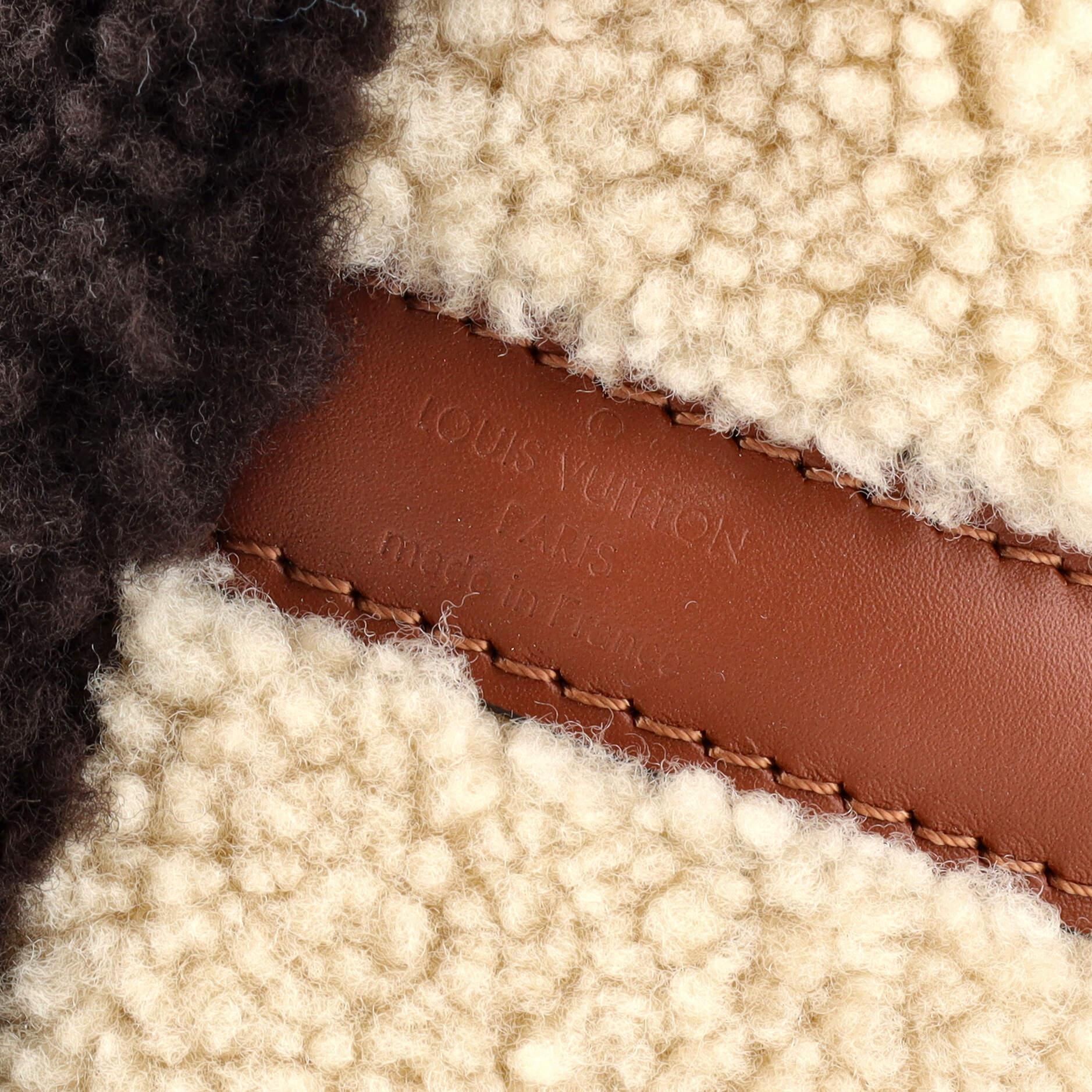 Louis Vuitton Speedy Bandouliere Tasche mit Monogramm aus riesigem Teddy-Fleece 25 3