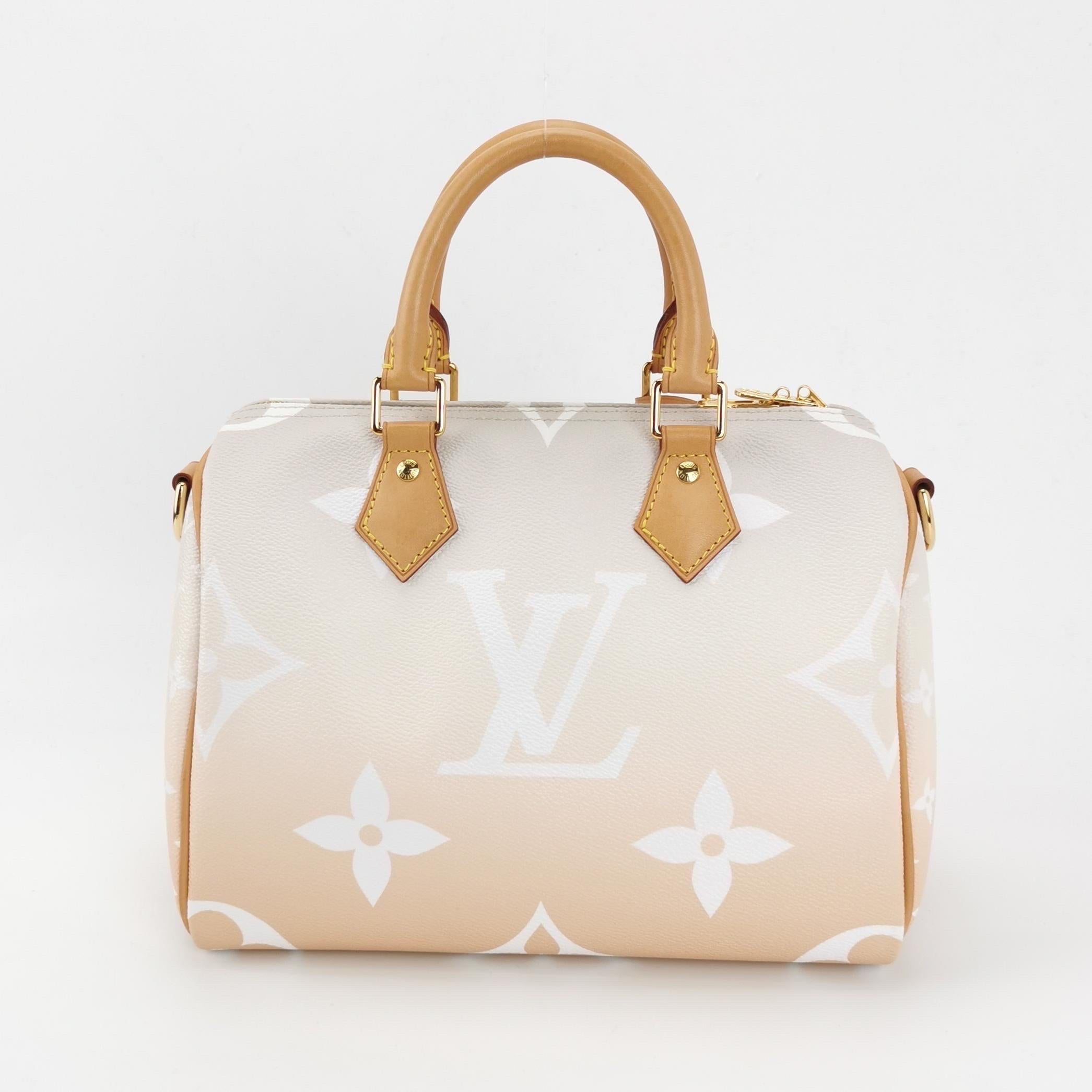 Louis Vuitton Speedy Bandouliere By The Pool Monogram Giant 25 Crossbody Bag In Excellent Condition In AUBERVILLIERS, FR