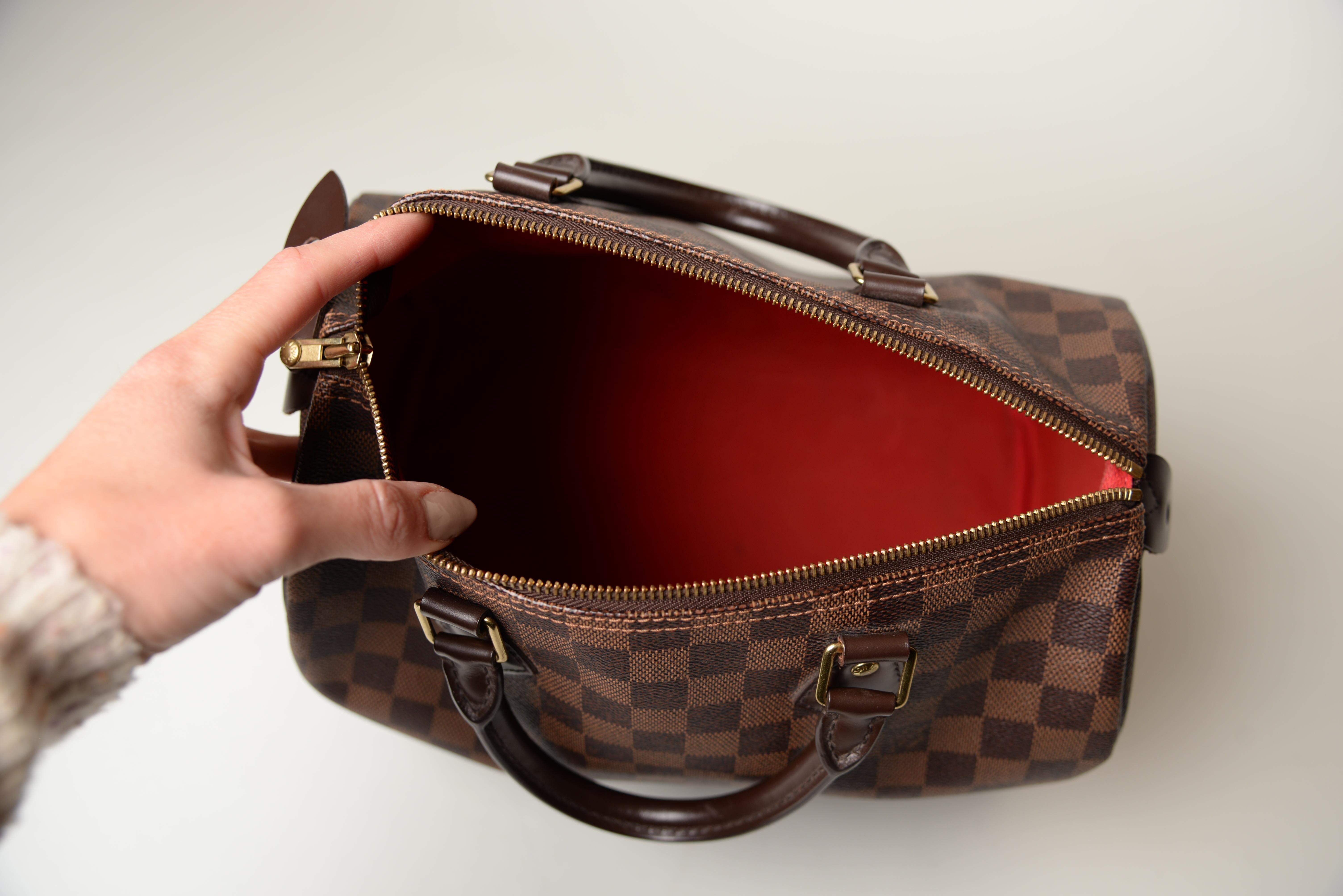 Louis Vuitton Speedy Damier 30 Handbag 8
