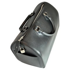 Louis Vuitton Speedy Epi leather handbag Excellent condition Black, Leather