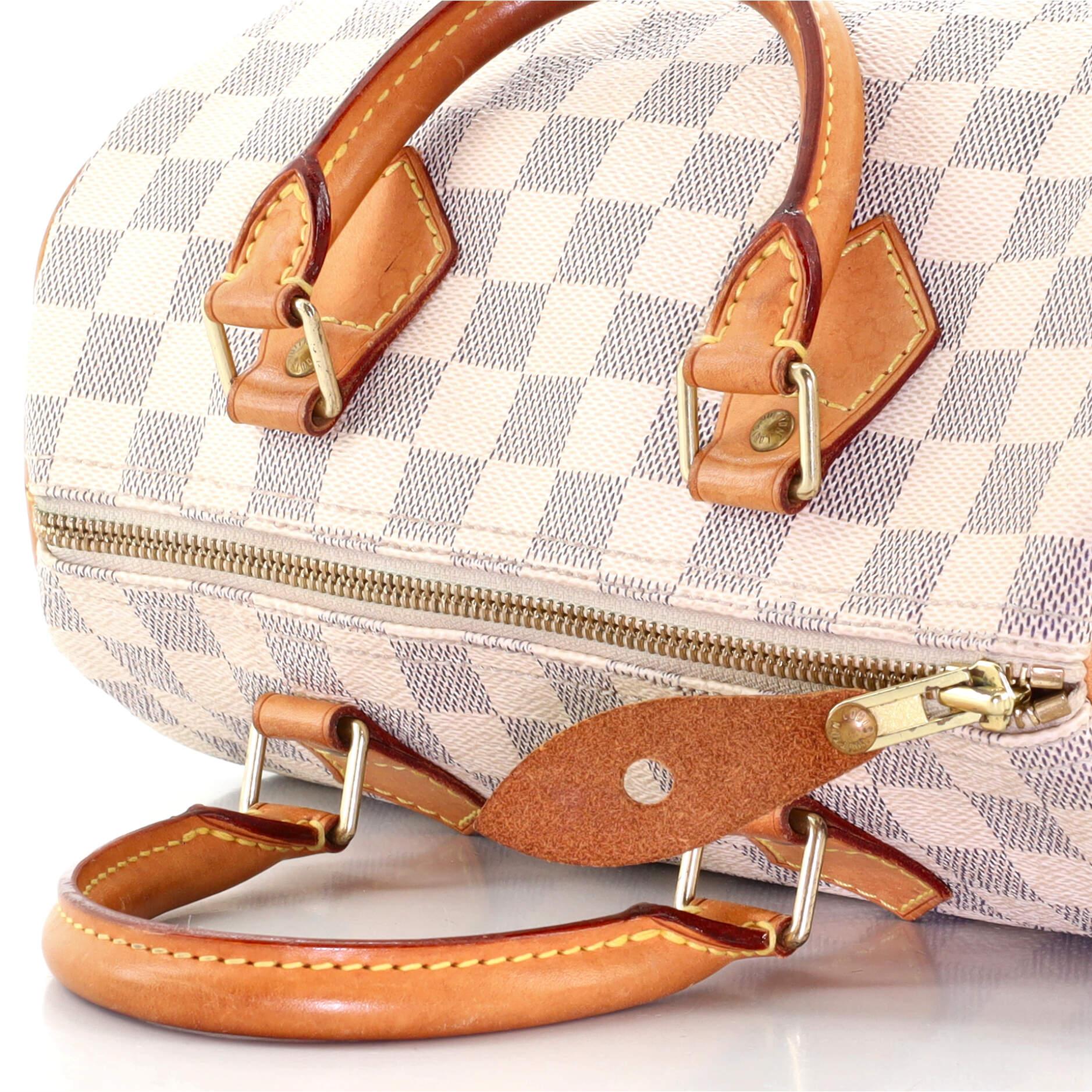 Louis Vuitton Speedy Handbag Damier 25 In Fair Condition For Sale In NY, NY