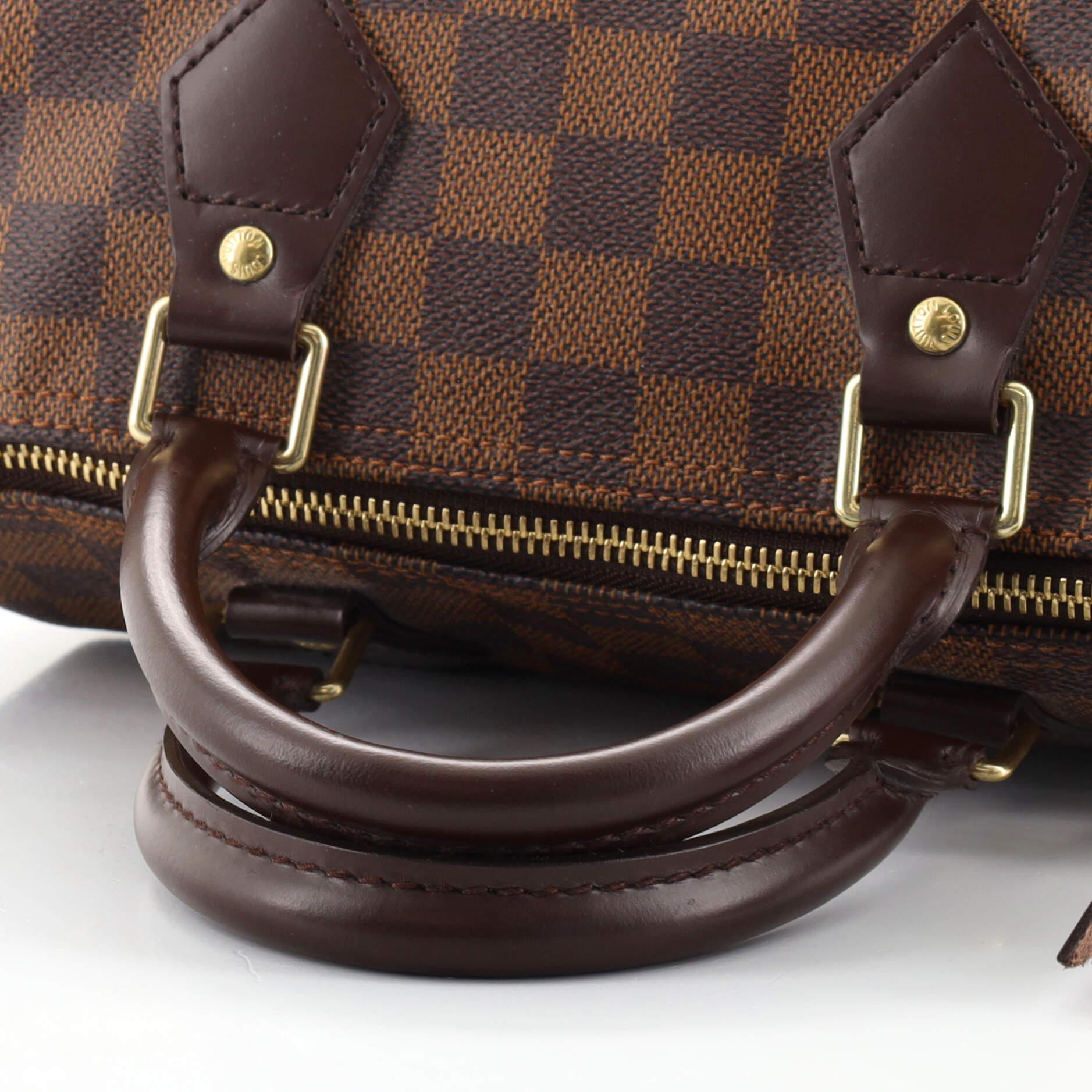 Louis Vuitton Speedy Handbag Damier 25 In Good Condition In NY, NY
