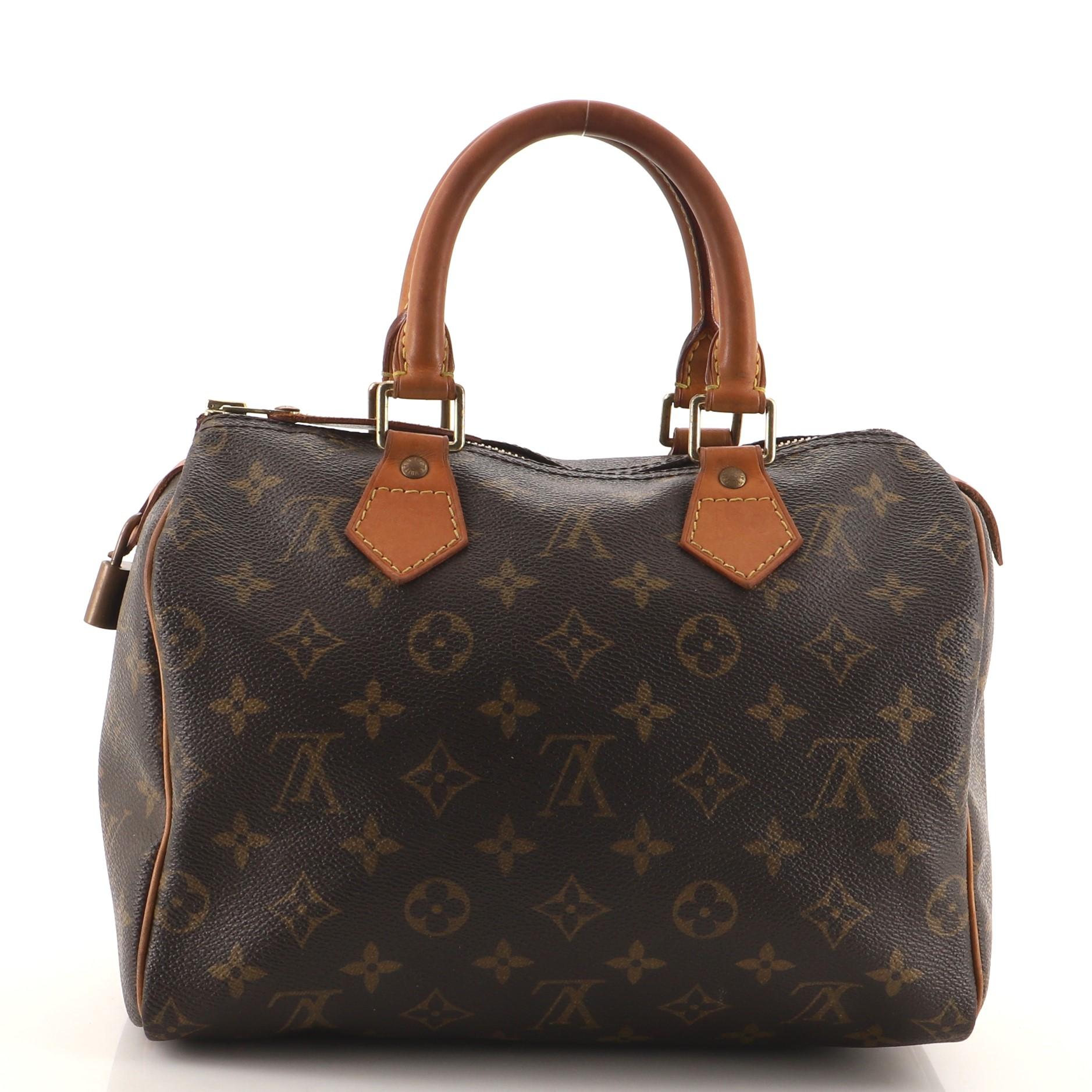 Louis Vuitton Speedy Handbag Monogram Canvas 25 In Good Condition In NY, NY