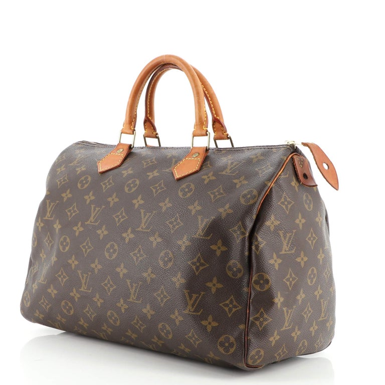 Louis Vuitton Speedy Handbag Monogram Canvas 35 In Good Condition For Sale In NY, NY