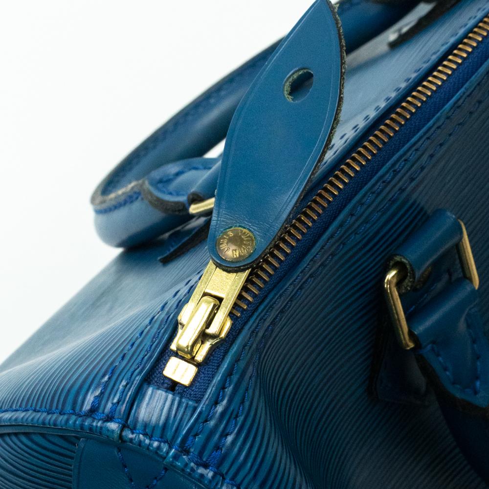Louis Vuitton, Speedy in blue leather 9