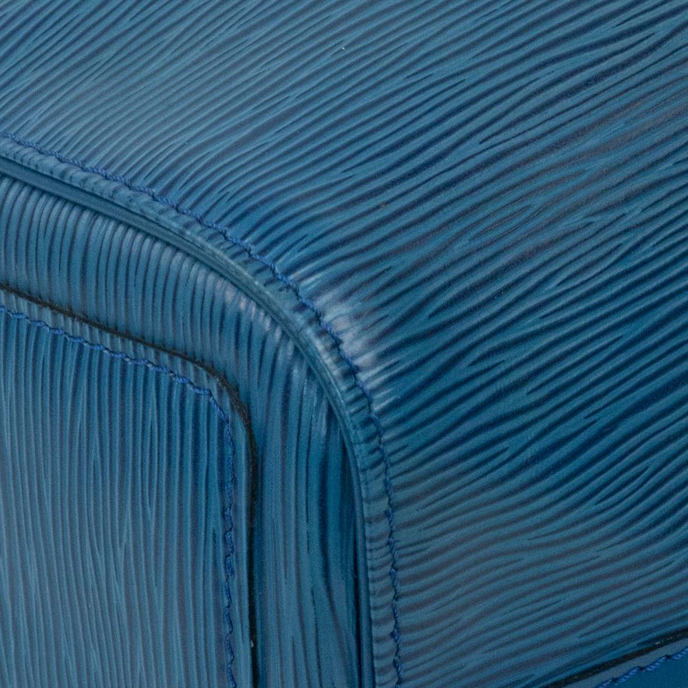 Louis Vuitton, Speedy in blue leather 2