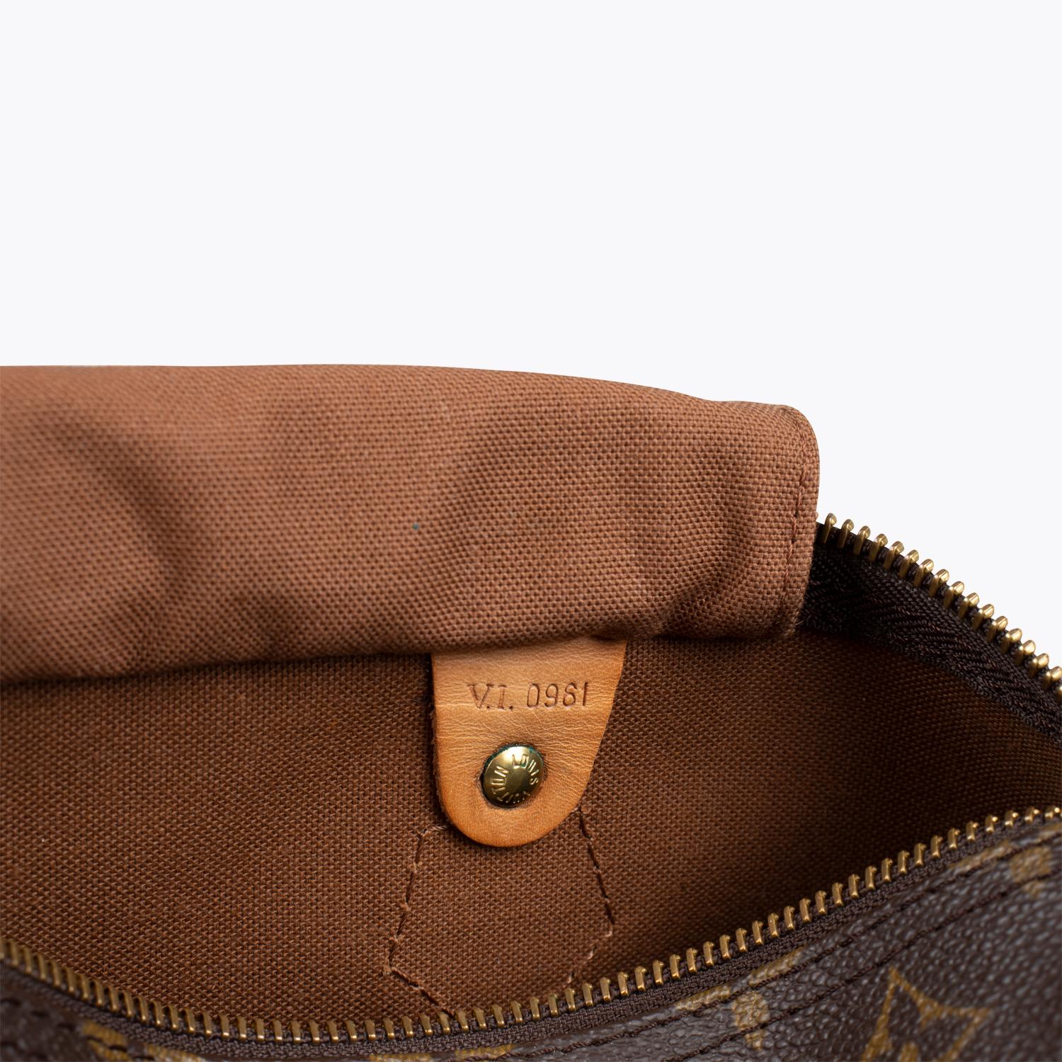 Louis Vuitton Speedy Monogram 30 Handbag  For Sale 5