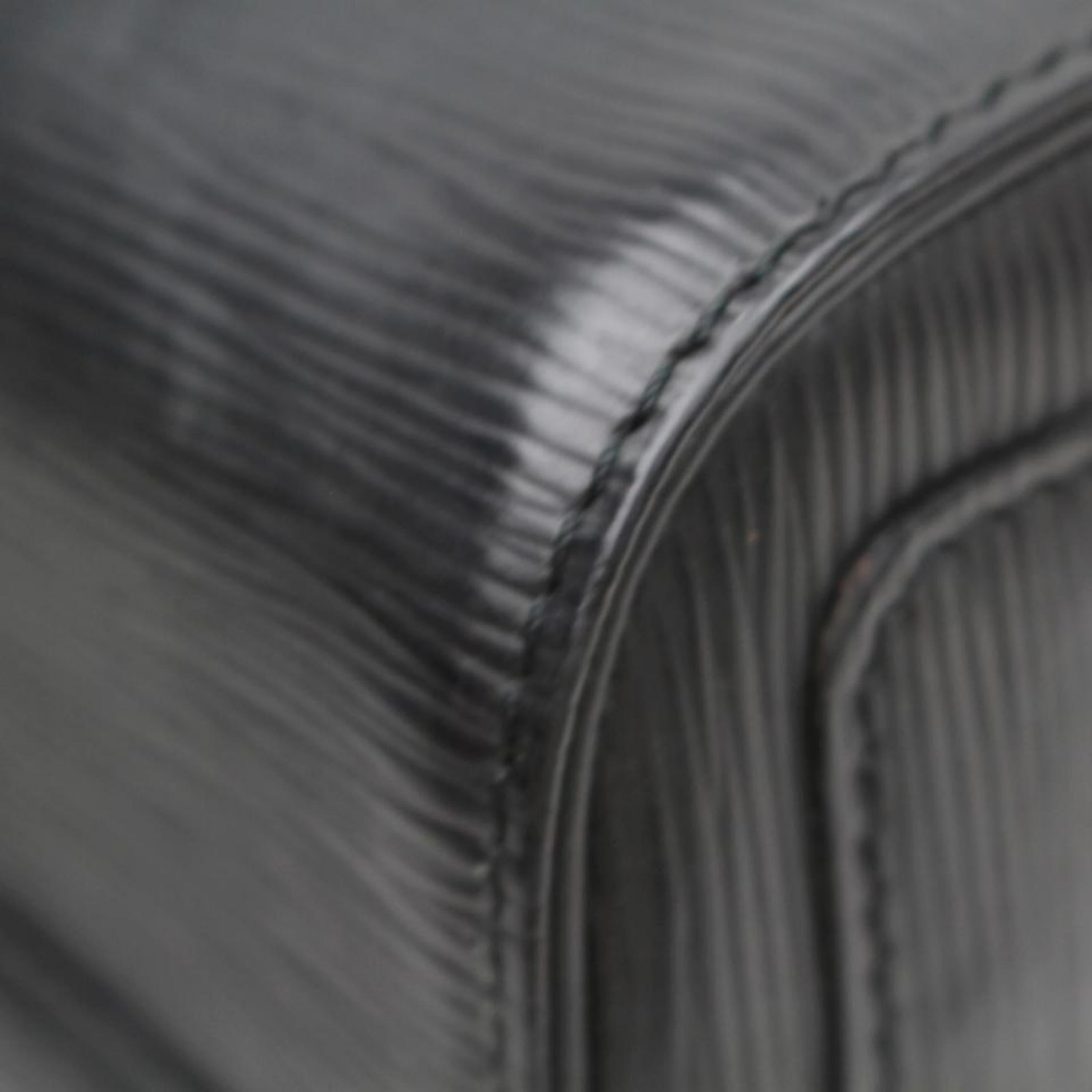 Louis Vuitton Speedy Noir 25 869188 Black Leather Satchel For Sale 6