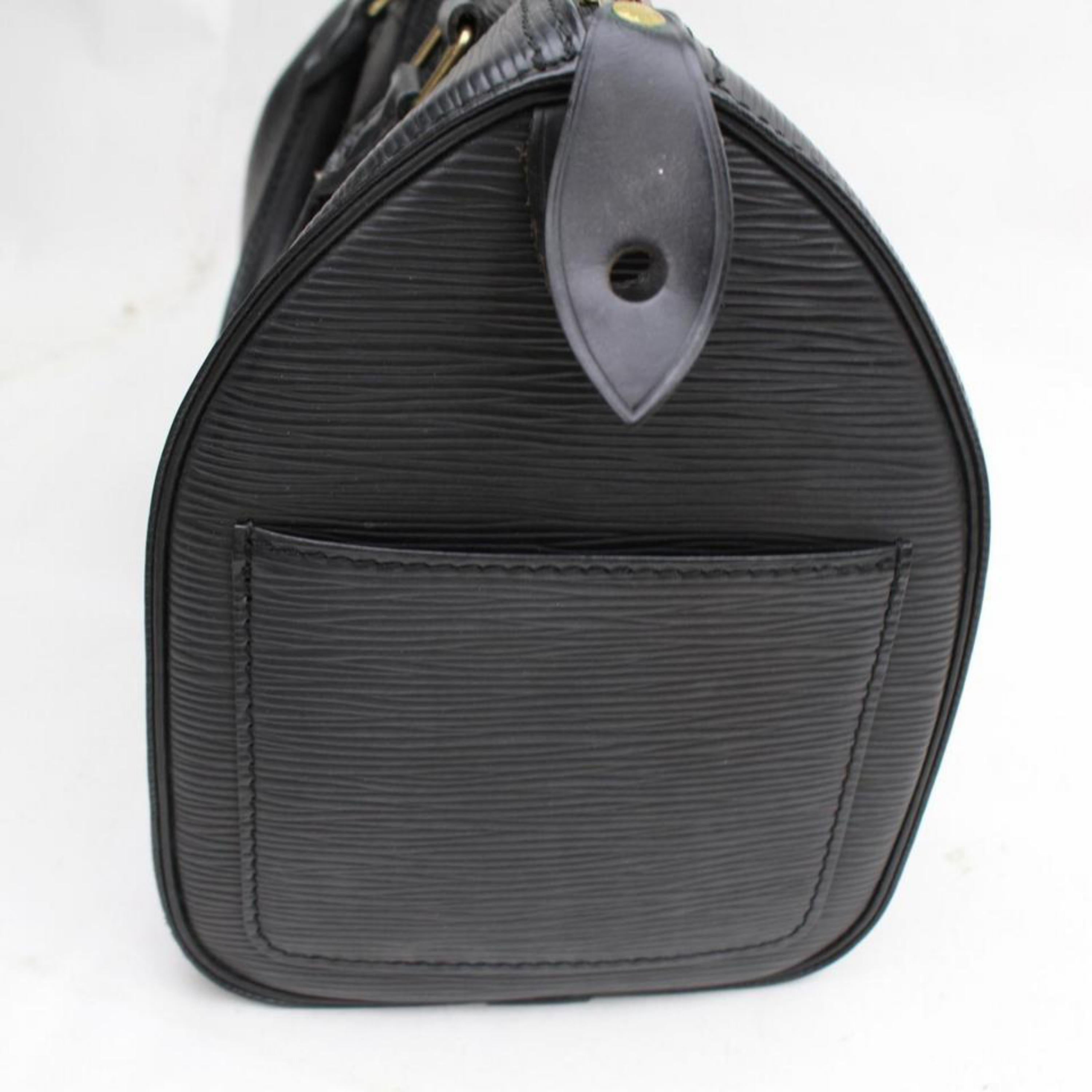 Louis Vuitton Speedy Noir 25 869188 Black Leather Satchel For Sale 3