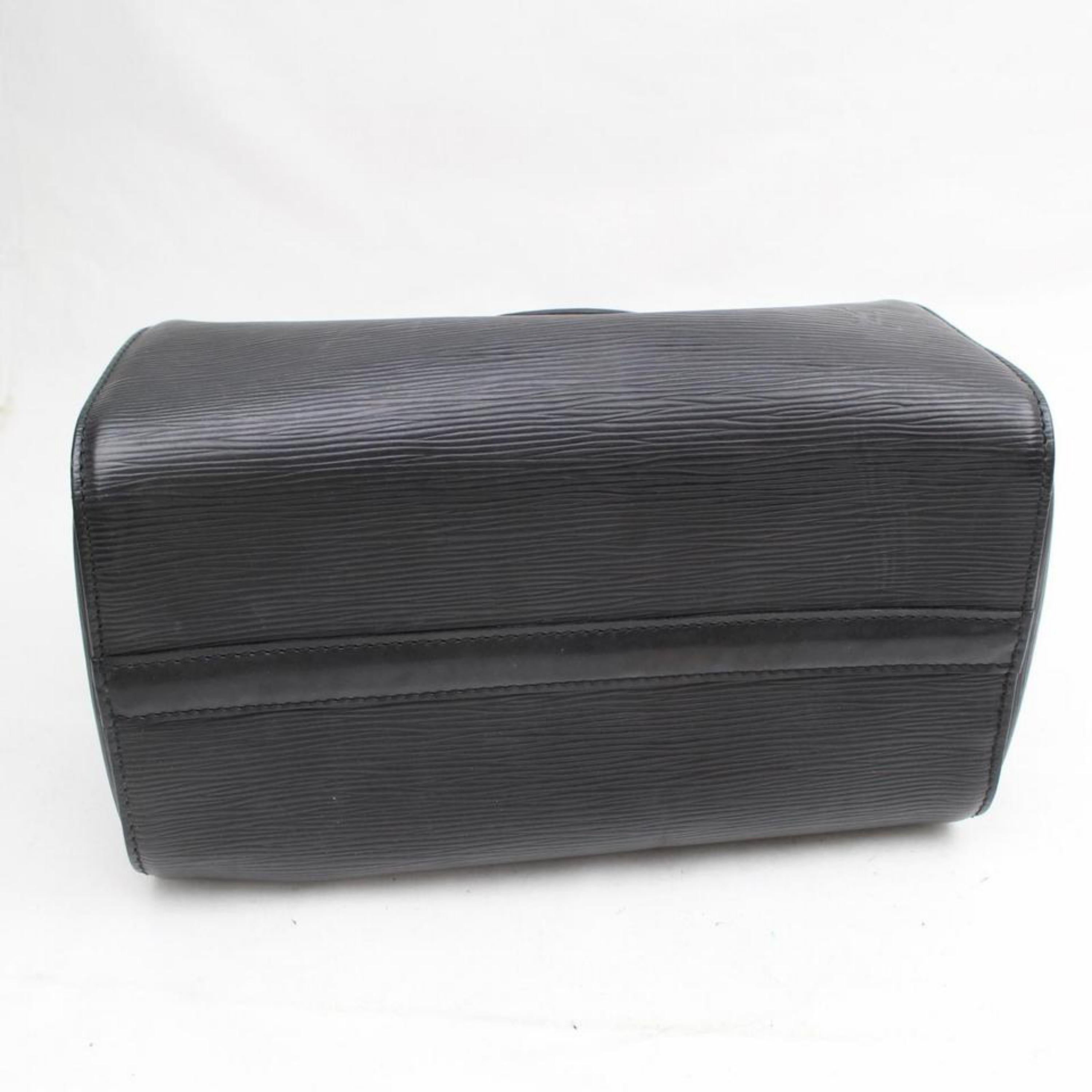 Louis Vuitton Speedy Noir 25 869188 Black Leather Satchel For Sale 4
