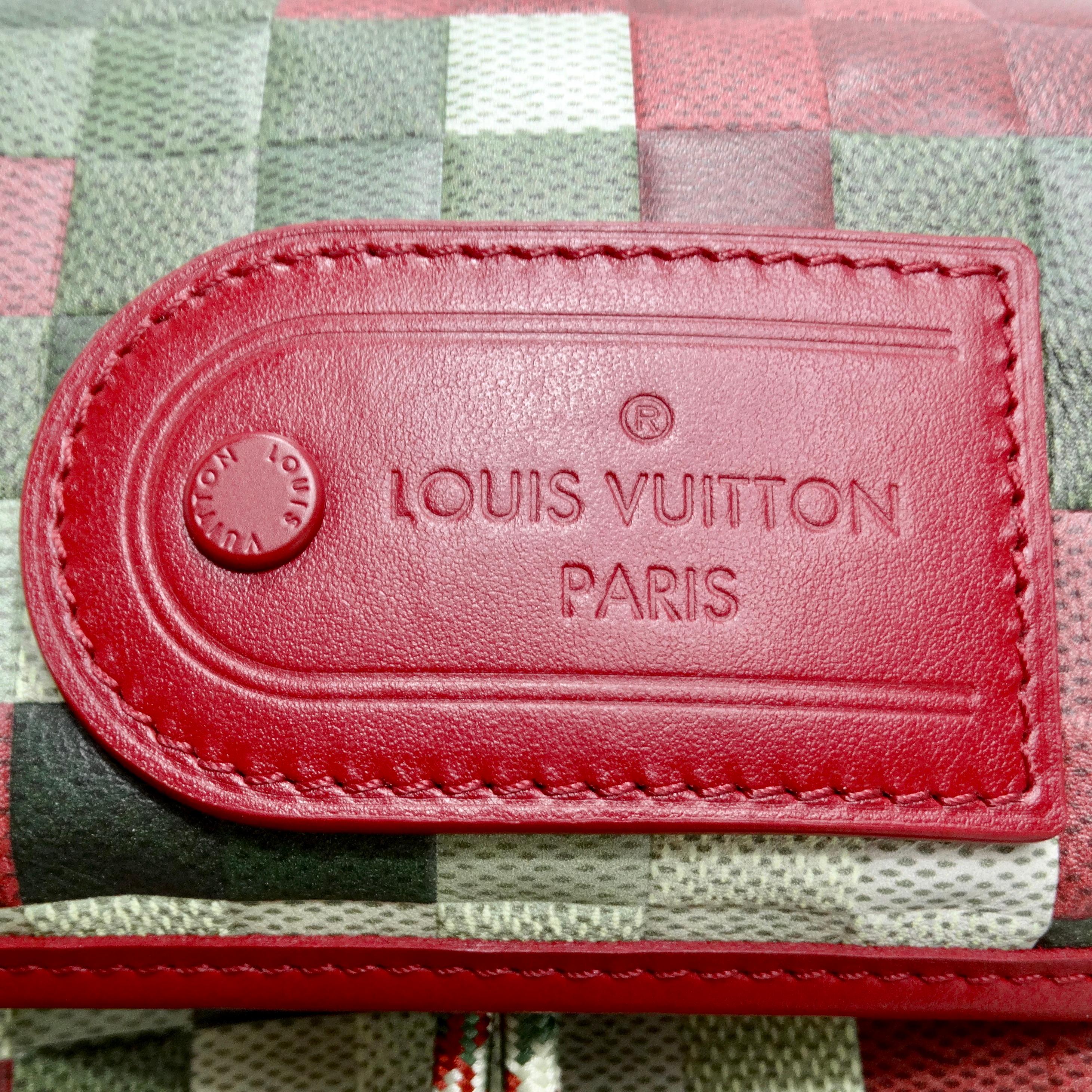 Noir Louis Vuitton - Sac à dos Damier camouflage numéroté, printemps 2024 en vente