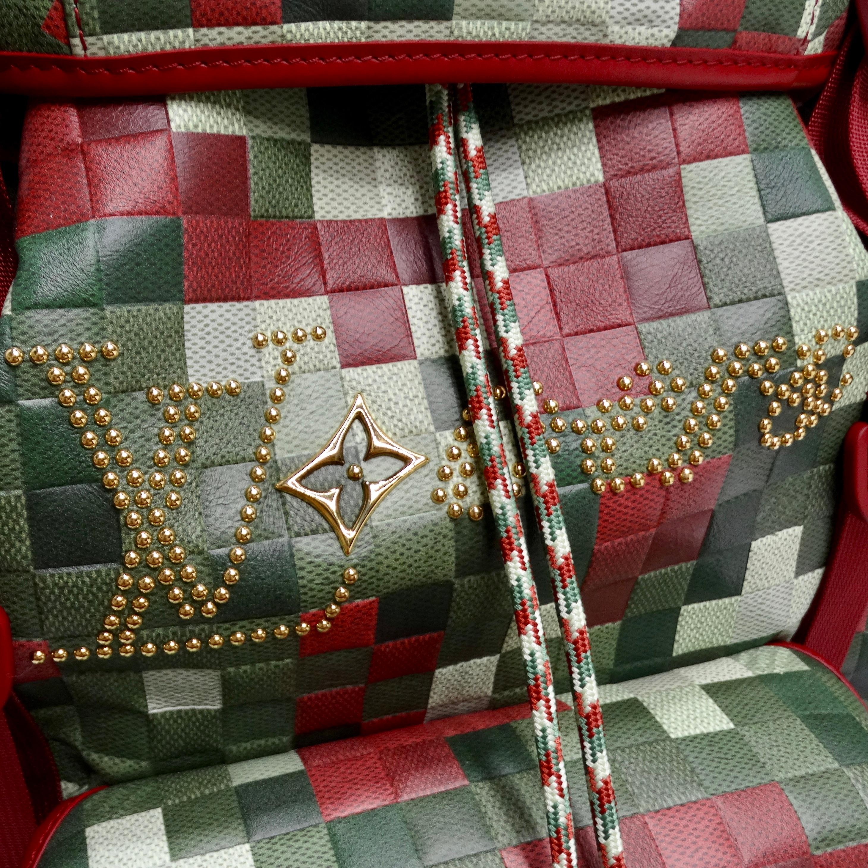 Louis Vuitton - Sac à dos Damier camouflage numéroté, printemps 2024 Unisexe en vente