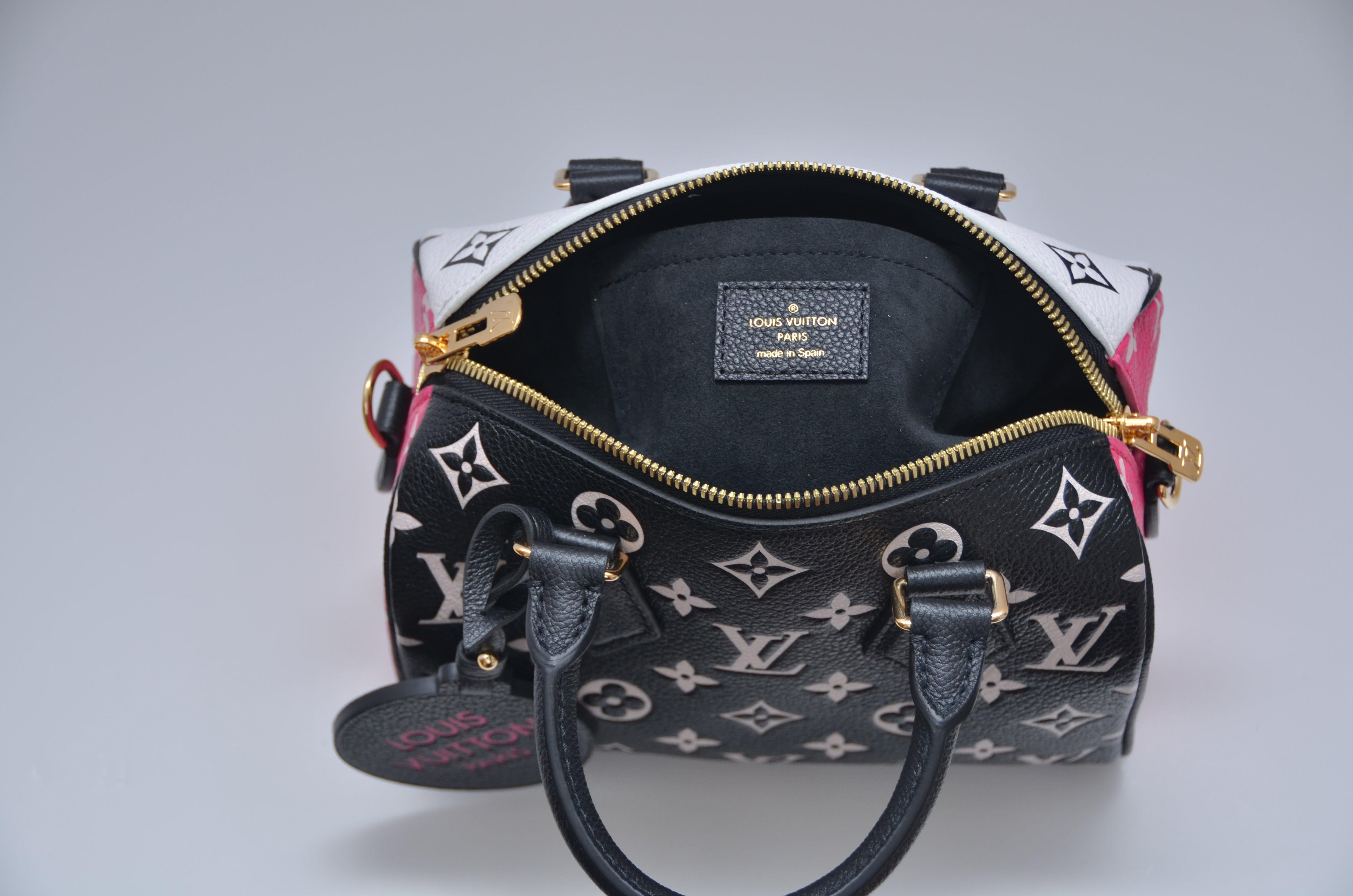 Louis Vuitton - Bandoulière Spring Escape Speedy 20 rose, noir et blanc  NOUVEAU en vente 1