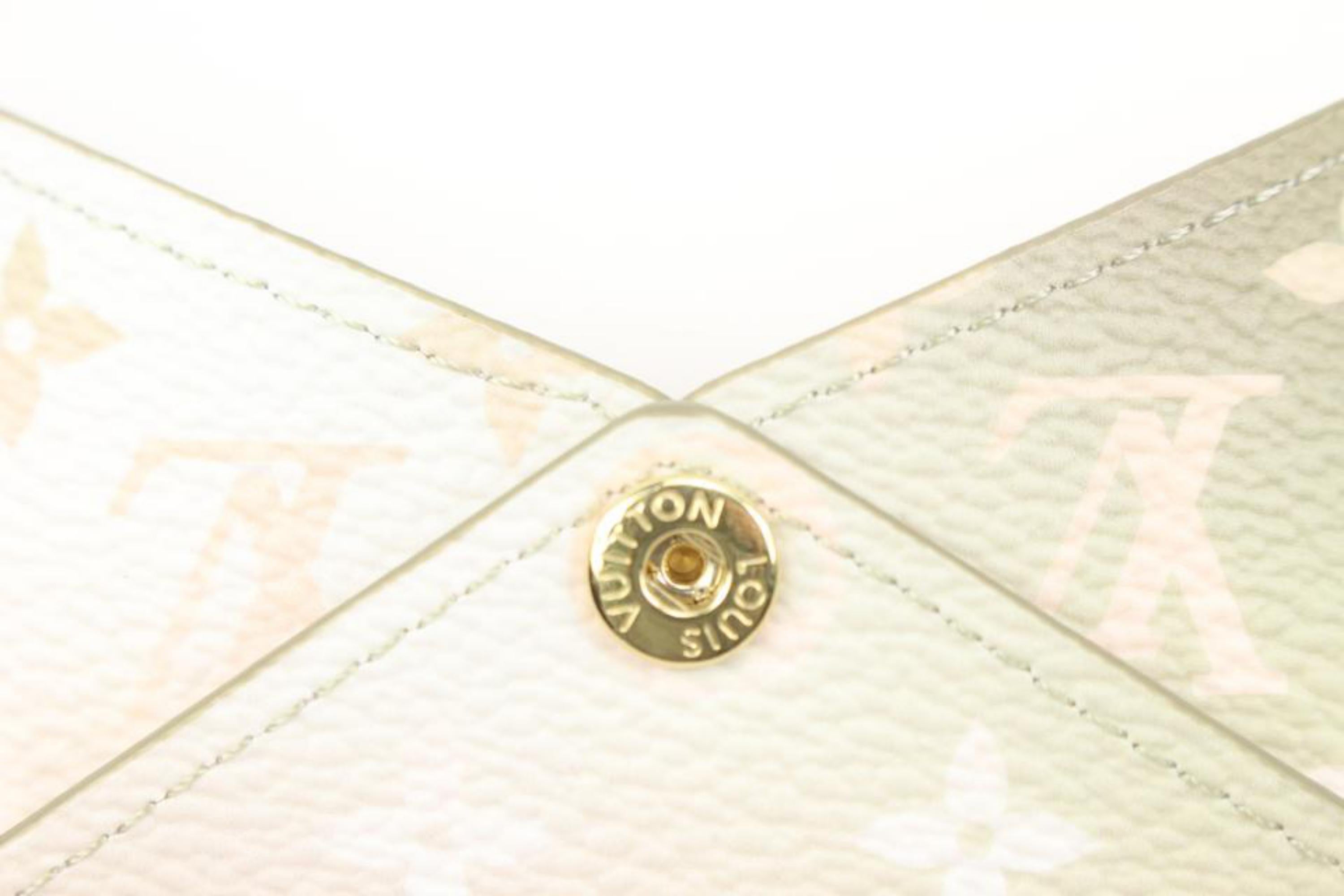 Louis Vuitton Spring in the City Khaki Kirigami PM Envelope Pouch 1lv66a In New Condition In Dix hills, NY