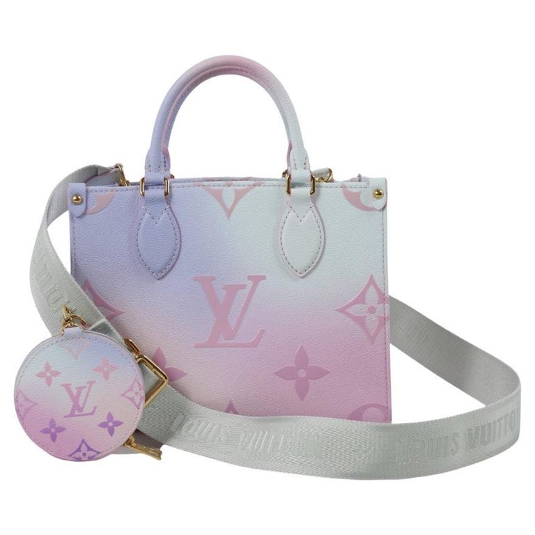 LOUIS VUITTON SPRING IN THE CITY ON THE GO PM Tote Bag