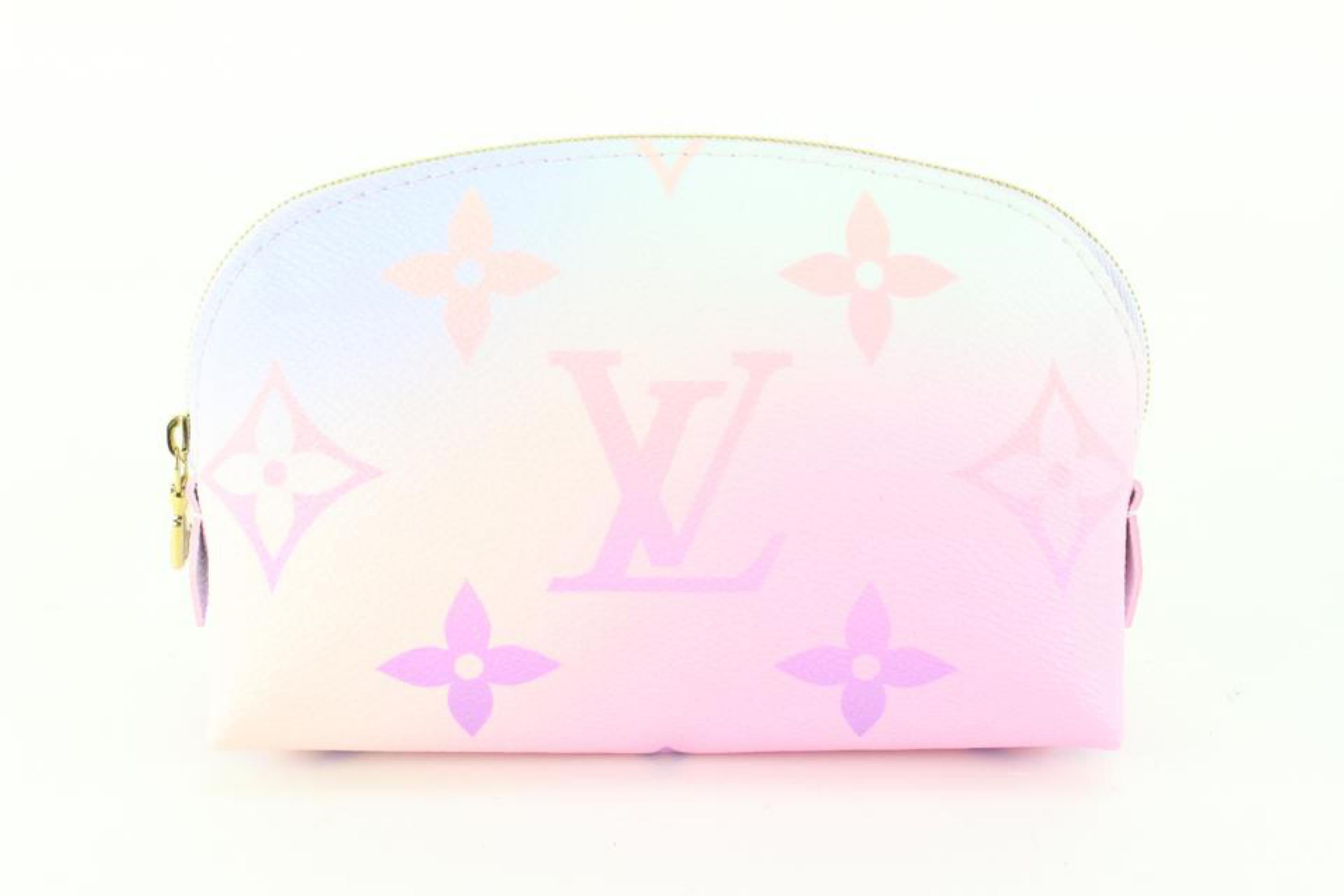 Louis Vuitton Spring in the City Sunrise Pastel Cosmetic Pouch PM 7lk82s In New Condition In Dix hills, NY