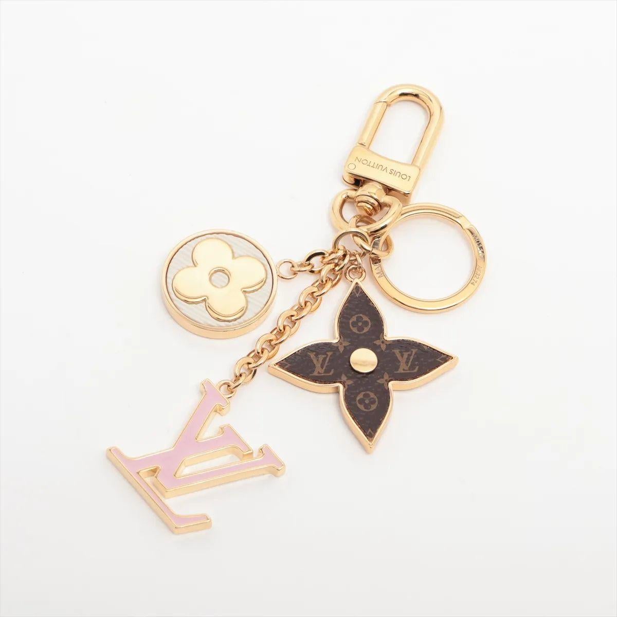 White Louis Vuitton Spring Street Bag Charm and Key Holder For Sale