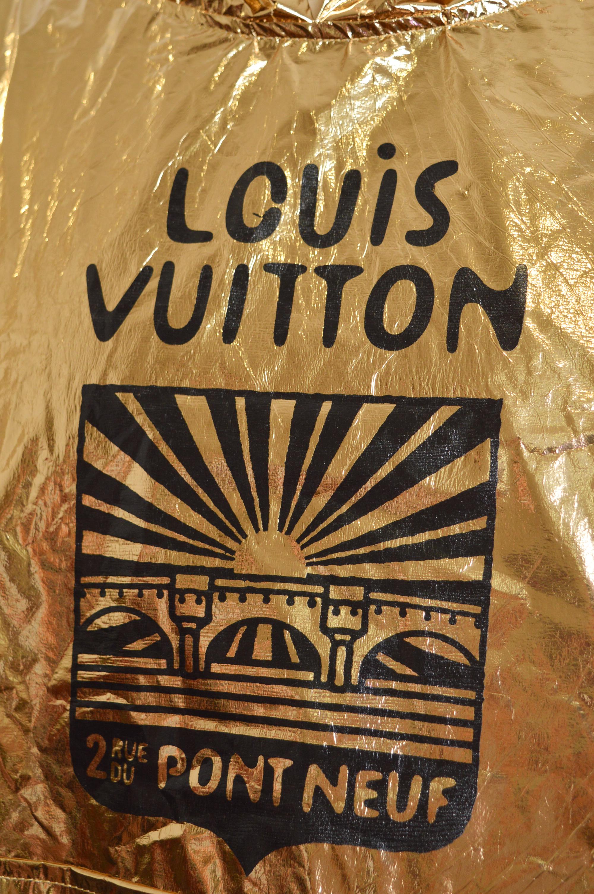 LOUIS VUITTON Spring Summer 2024 Show Invitation - Gold Souvenir Festival Poncho For Sale 2