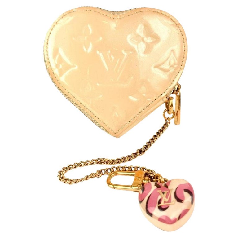 Louis Vuitton Limited Edition Vernis Monogram Degrade Heart Coin Purse  90lv225s For Sale at 1stDibs