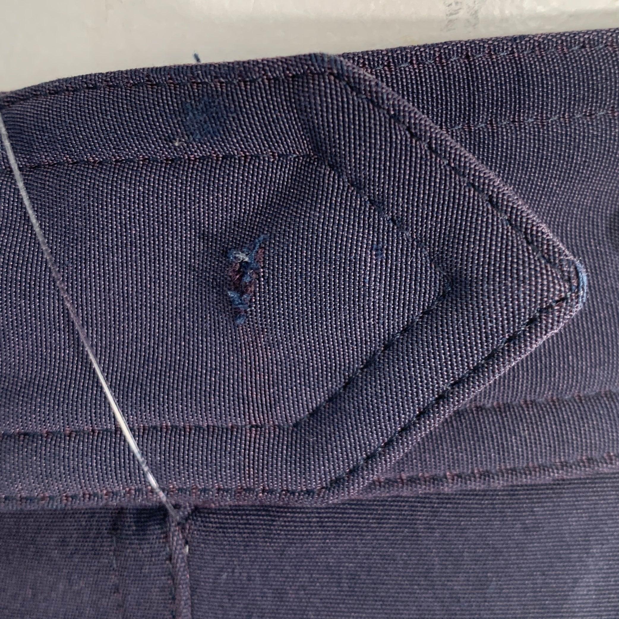 LOUIS VUITTON SS19 Taille 34 - Pantalon casual utilitaire bleu marine en polyester Pour hommes en vente