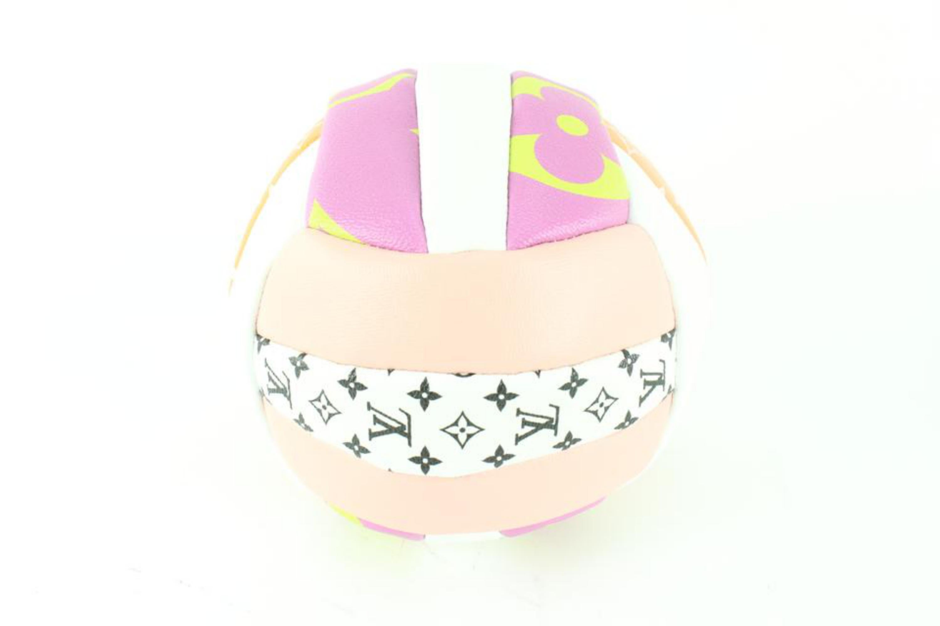 Louis Vuitton SS20 Limited Pink x Orange Monogram Giant Volleyball 39lk62s For Sale 5
