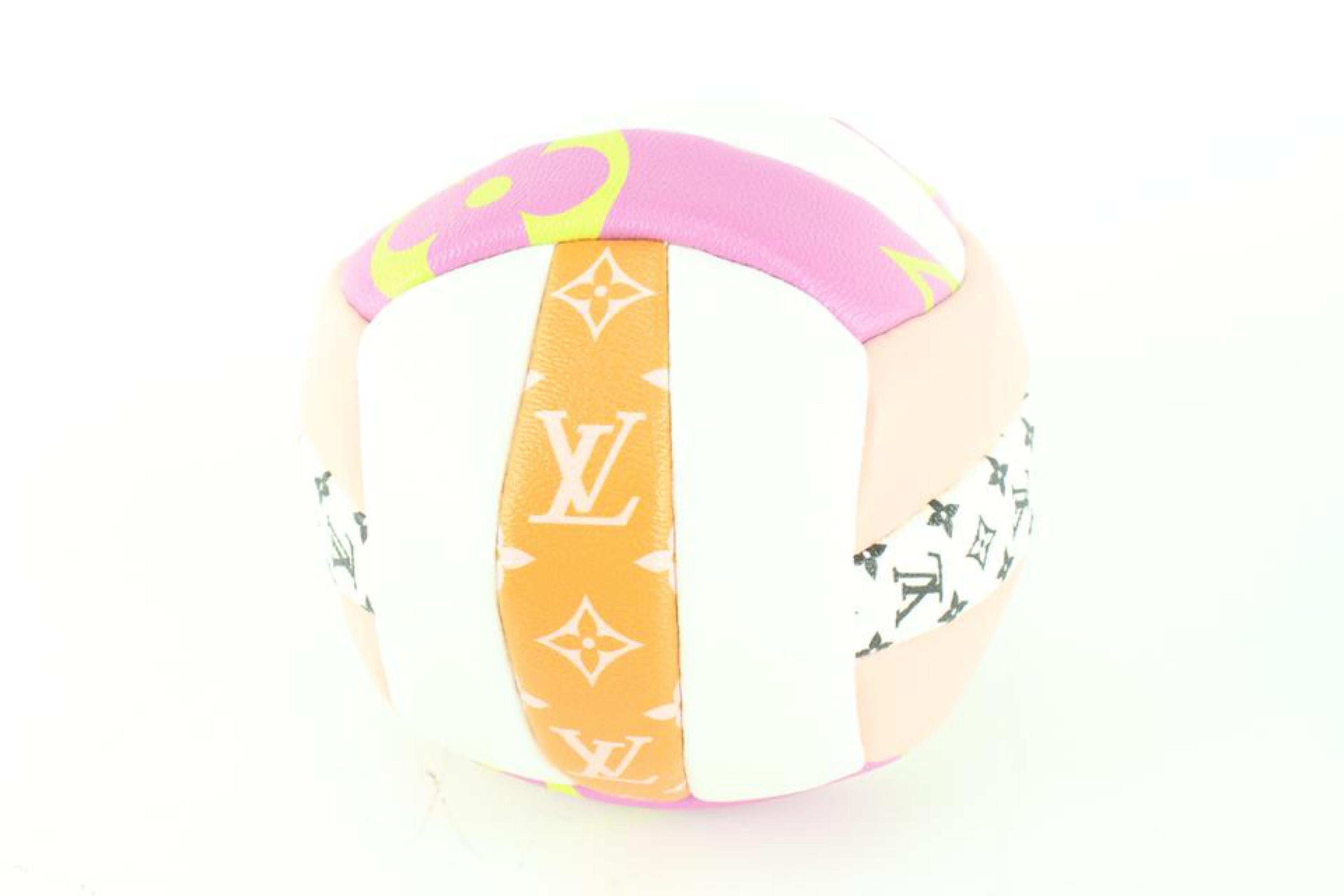 Women's or Men's Louis Vuitton SS20 Limited Pink x Orange Monogram Giant Volleyball 39lk62s For Sale