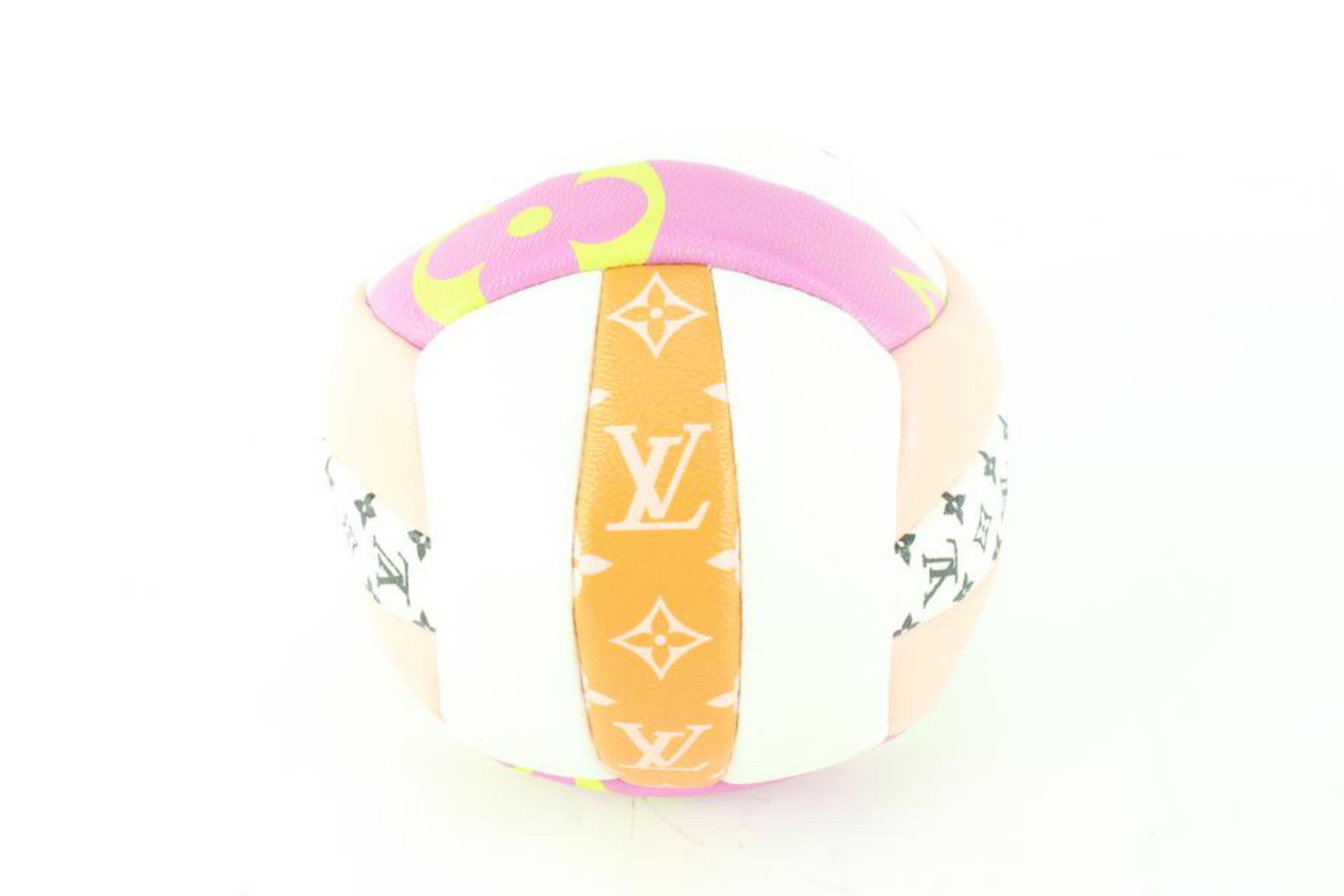 Louis Vuitton - Sac à main « Giant Volleyball » avec monogramme rose et orange, collection SS20, 39lk62s en vente 2