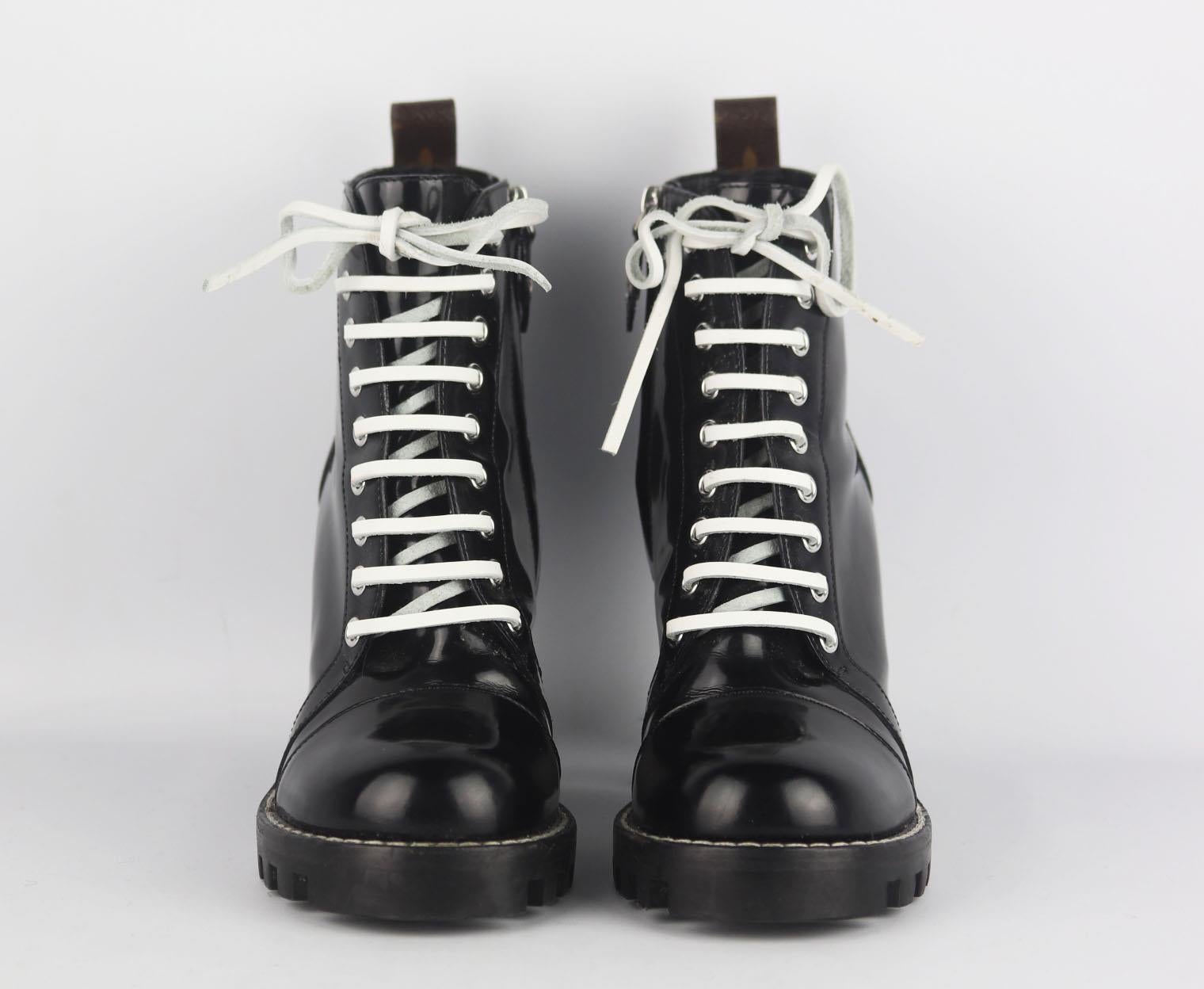 Pre-owned Louis Vuitton Star Trail Leather Biker Boots In Black