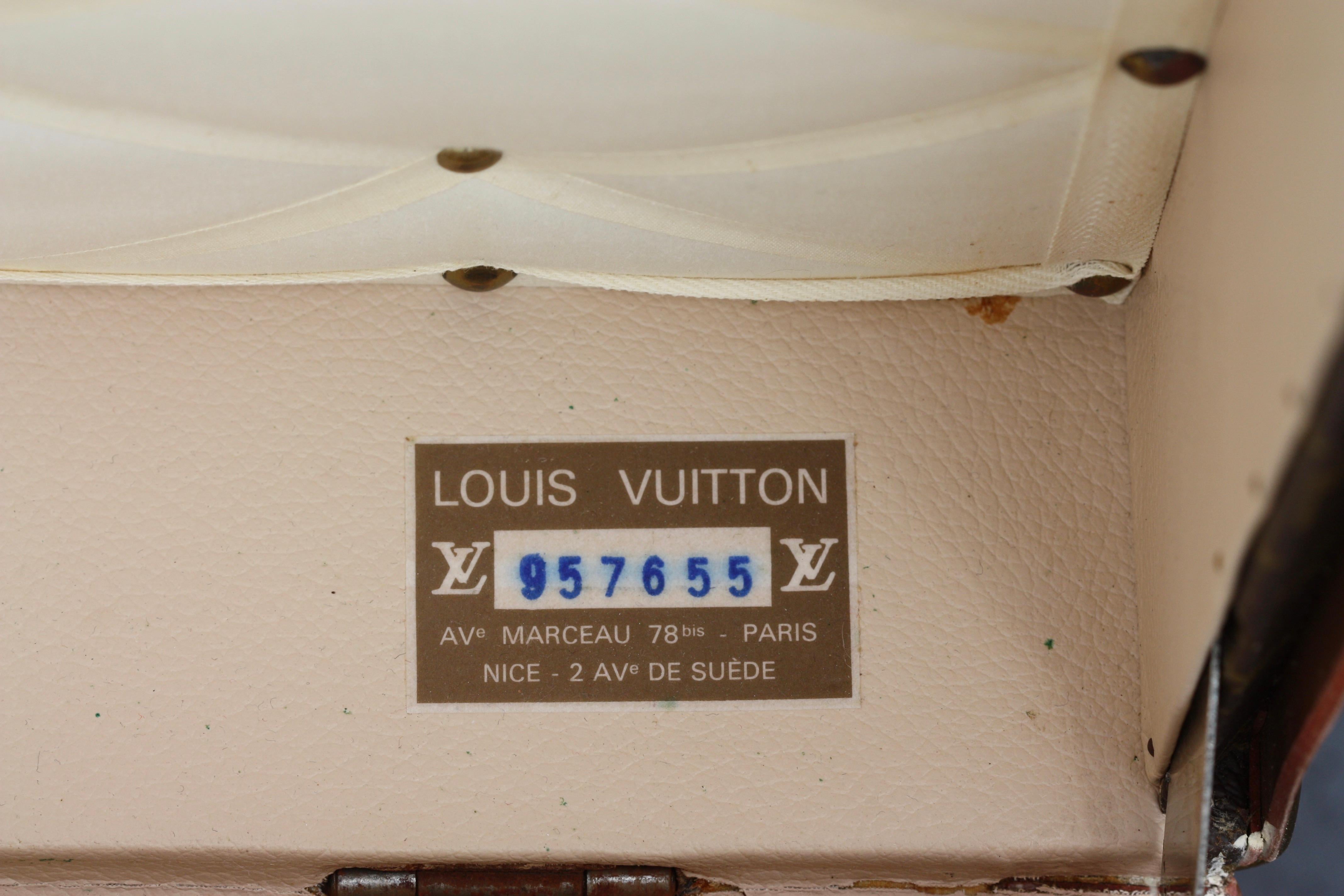 Louis Vuitton Steamer Trunk with Monogram Pattern In Good Condition In West Palm Beach, FL