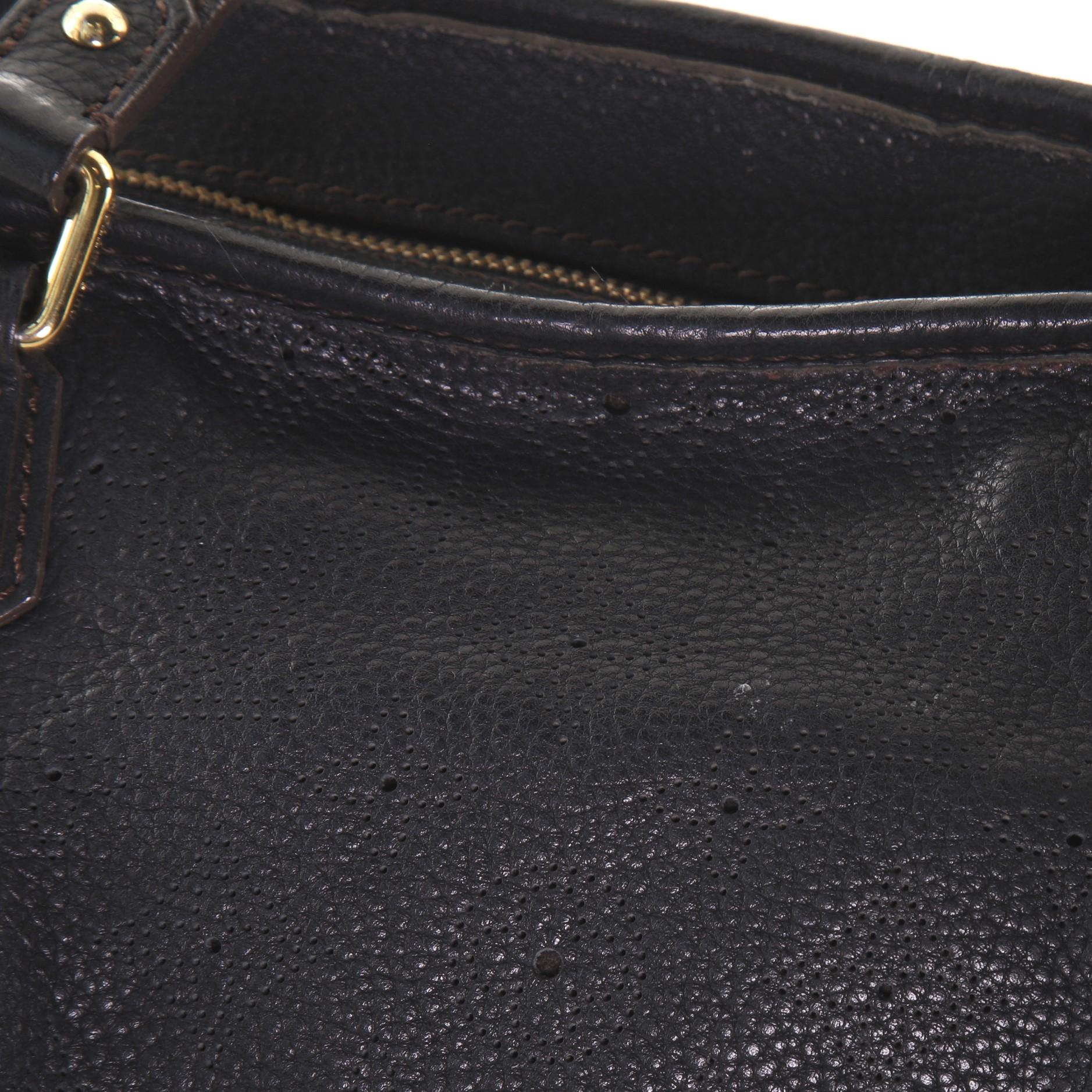 Louis Vuitton Stellar Handbag Mahina Leather GM 3