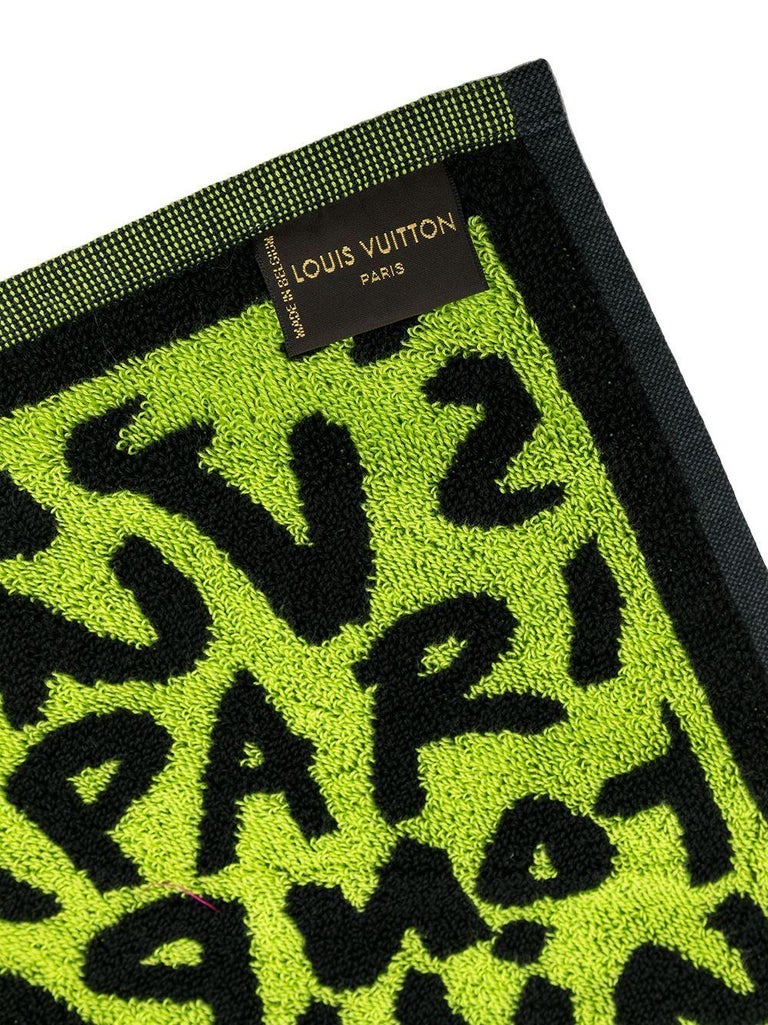Louis Vuitton Stephen Sprouse Graffiti Sport Towel at 1stDibs