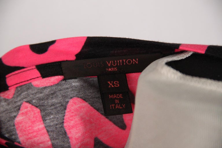 Louis Vuitton Stephen Sprouse Graffiti T-Shirt Black and Fluo Pink XS For Sale at 1stdibs