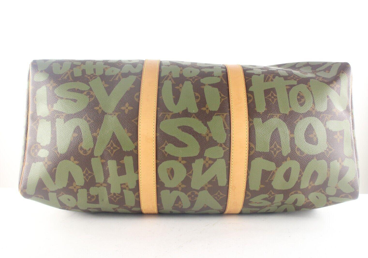 Louis Vuitton Stephen Sprouse Monogram Graffiti Keepall 50 Khaki Green 1LK919K In Good Condition For Sale In Dix hills, NY