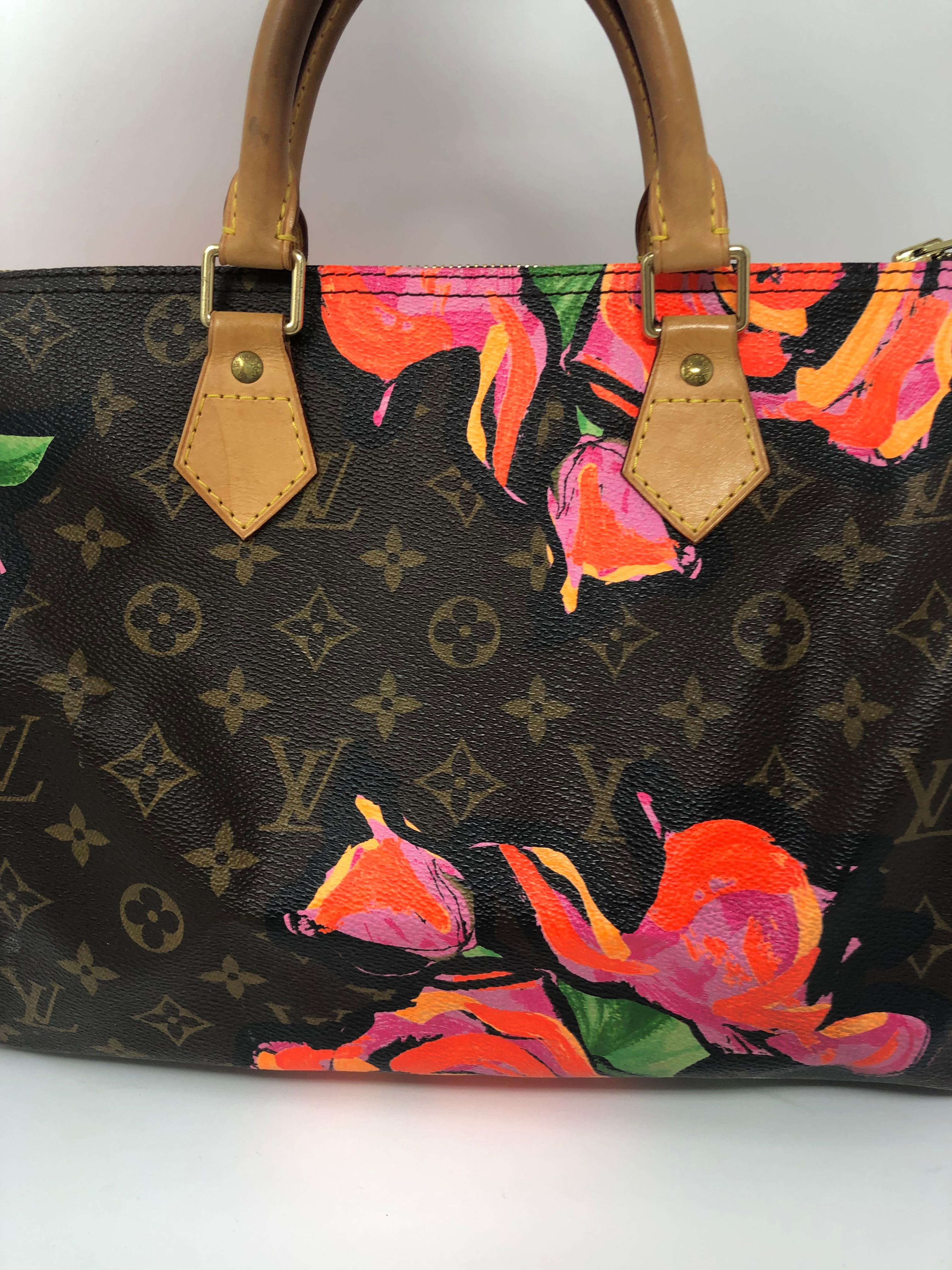 Louis Vuitton Roses by Stephen Sprouse Speedy 30. Rare and limited art bag. Good condition. Guaranteed authentic. 
