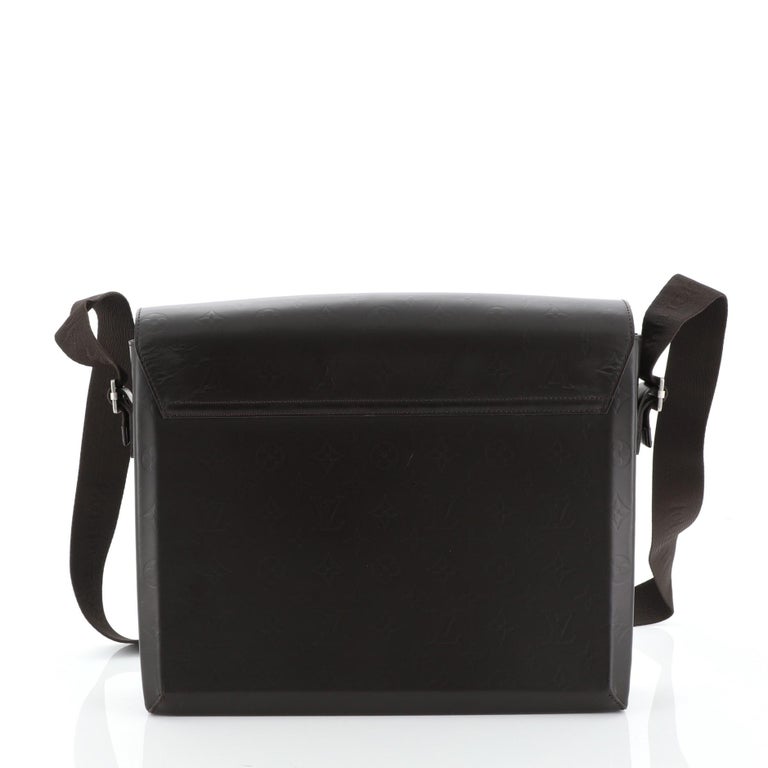 Louis Vuitton Steve Messenger Bag Monogram Glace Leather at 1stDibs