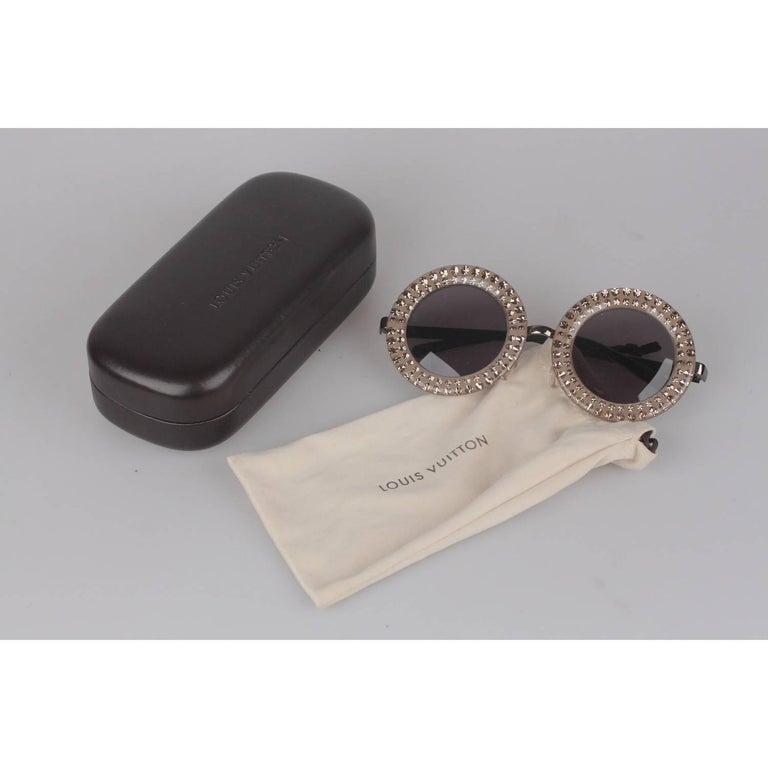 Louis Vuitton Strass Large Round Model Nelly Sunglasses Z0505U For Sale at  1stDibs | louis vuitton diva sunglasses, louis vuitton round sunglasses, nelly  glasses
