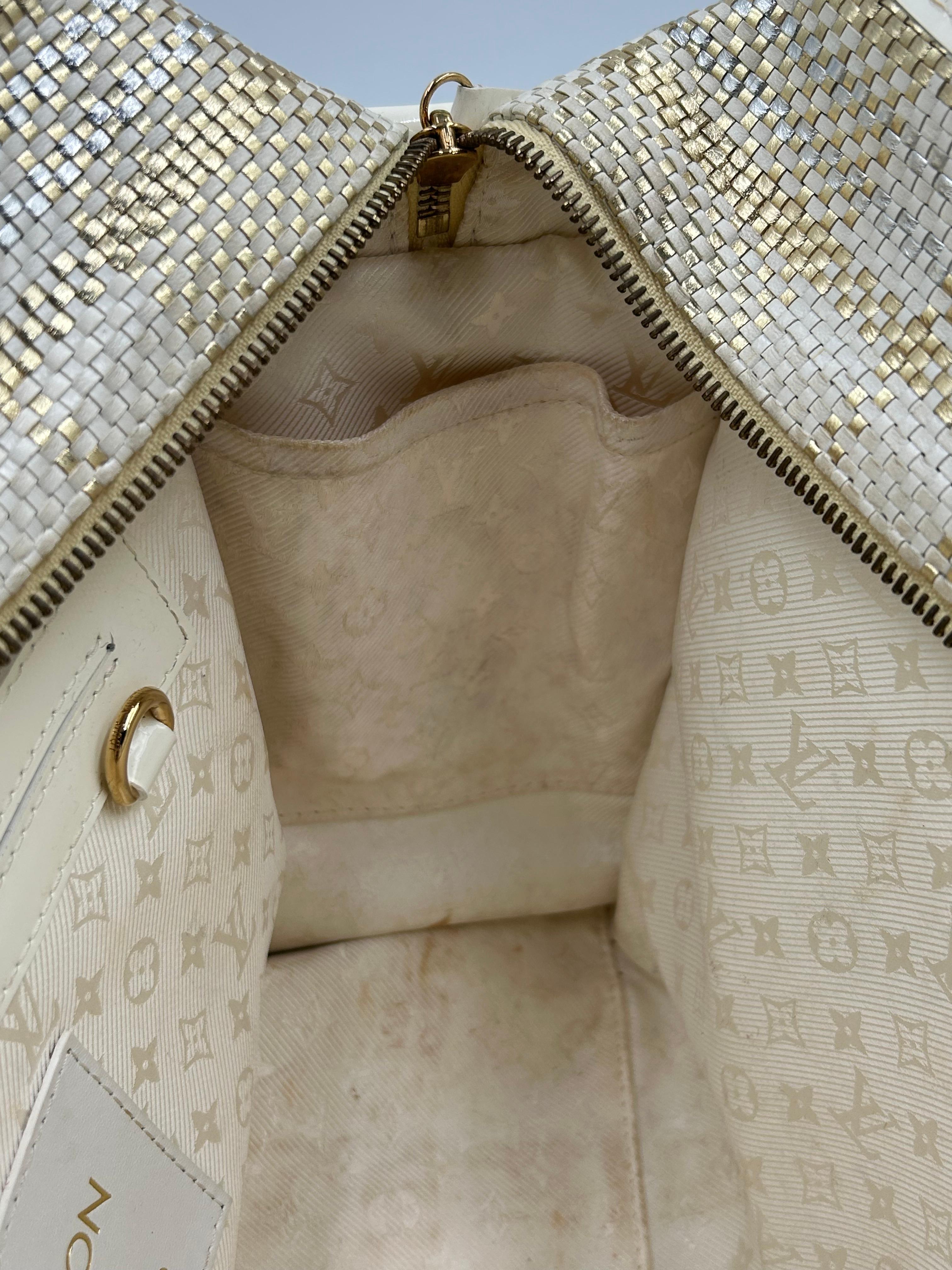 Louis Vuitton Street Shopper Sac fourre-tout en cuir tressé en vente 8