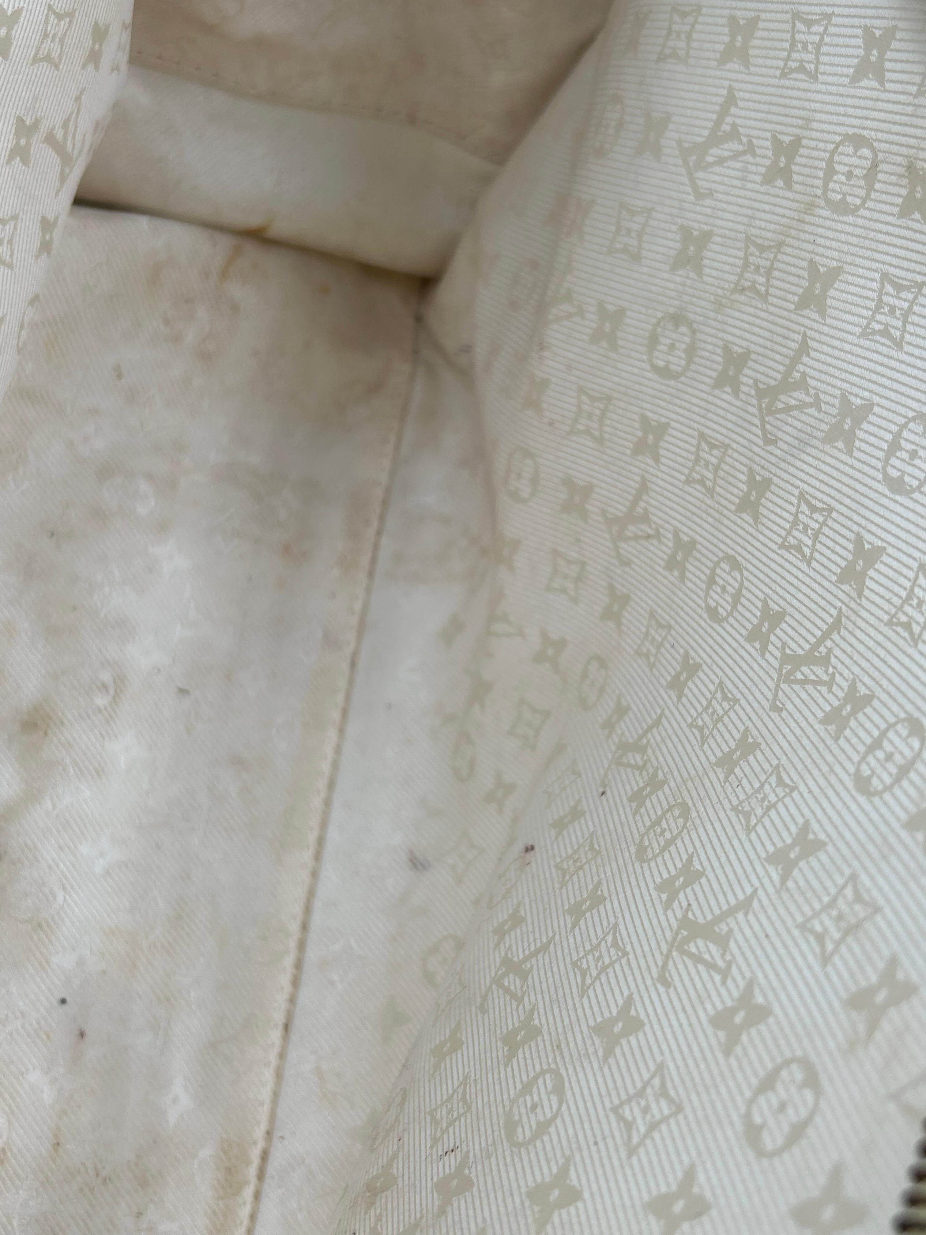 Louis Vuitton Street Shopper Sac fourre-tout en cuir tressé en vente 9