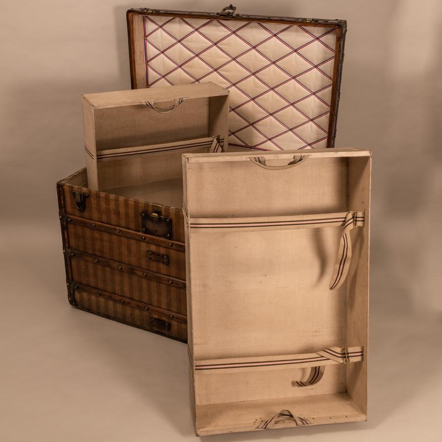 Louis Vuitton Striped Trunk, circa 1890 3