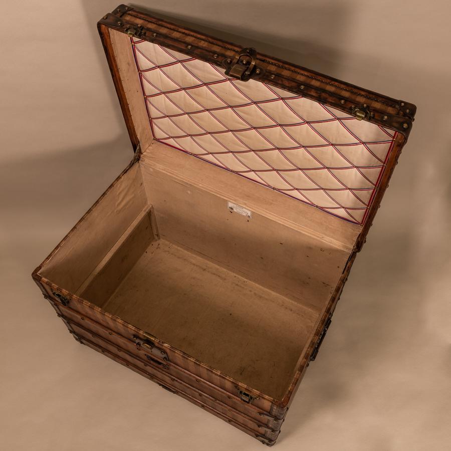 Louis Vuitton Striped Trunk, circa 1890 4
