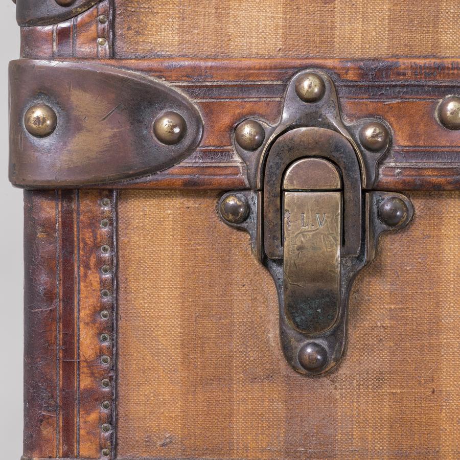 Louis Vuitton Striped Trunk, circa 1890 6