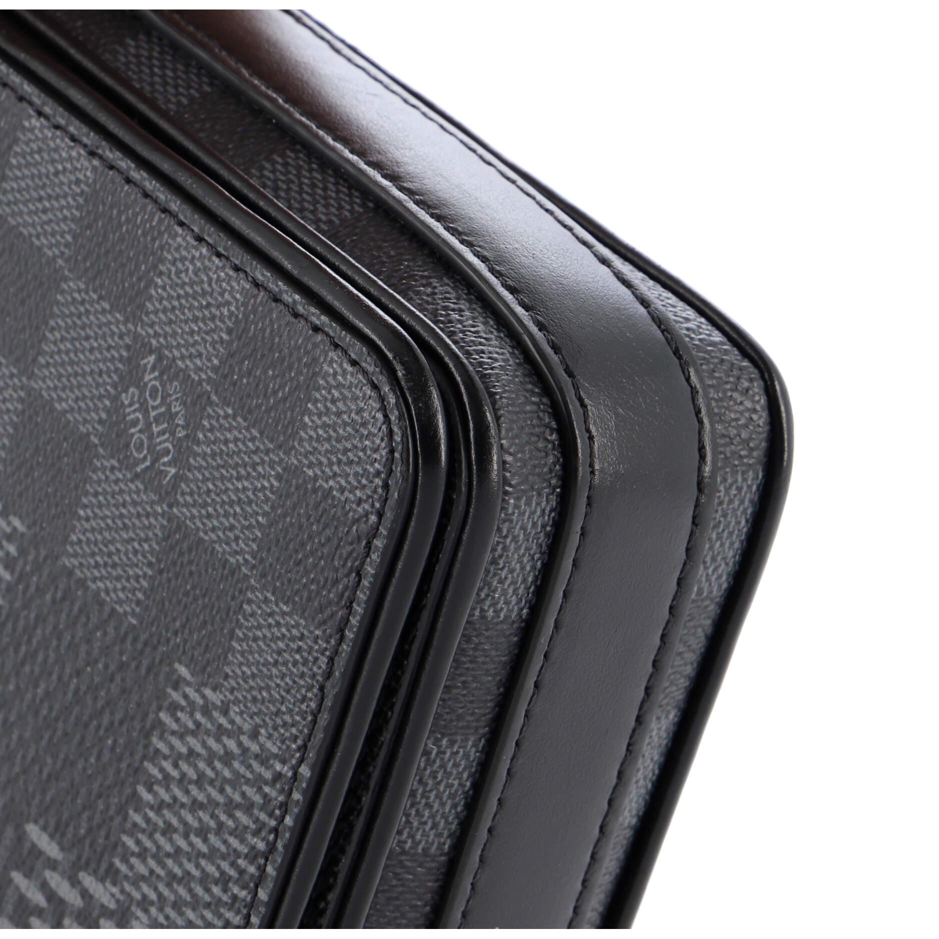 Louis Vuitton Studio Messenger Bag Limited Edition Damier Graphite 3D 3