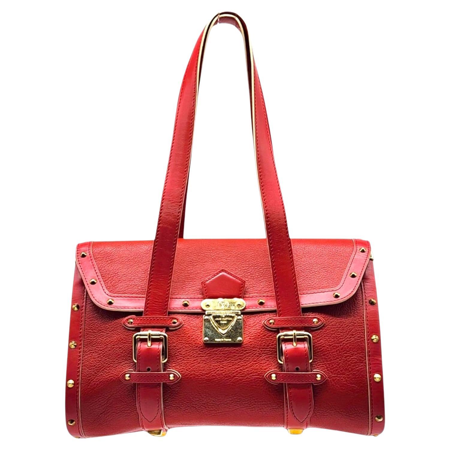 Louis Vuitton Suhali L
Epanoui MM Leather Shoulder Bag Geranium Red - Mint en vente