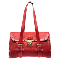 Louis Vuitton Suhali L
Epanoui MM Leather Shoulder Bag Geranium Red - Mint