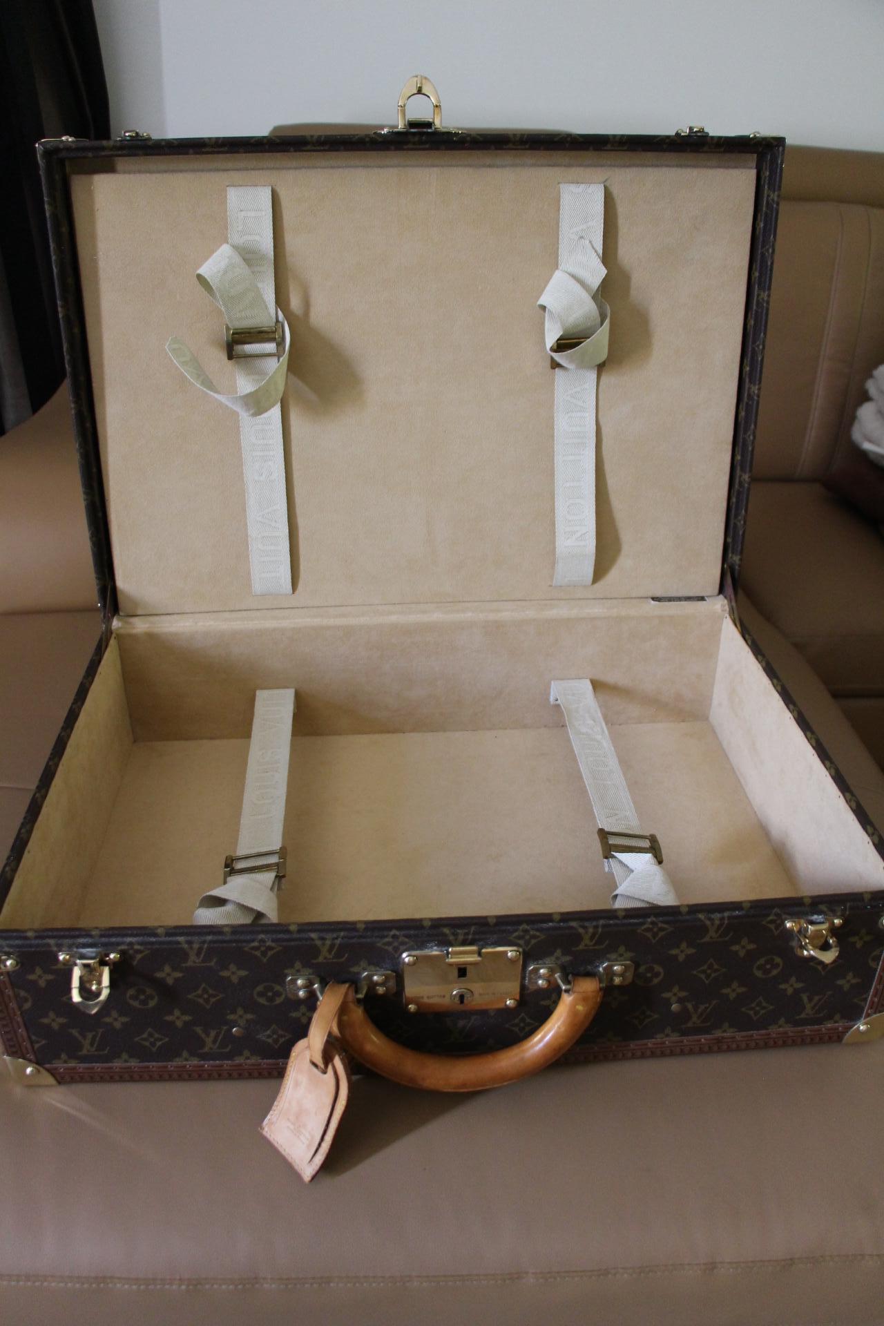 Louis Vuitton Suitcase 60 cm,  Louis Vuitton Trunk, Vuitton 60 Suitcase 11