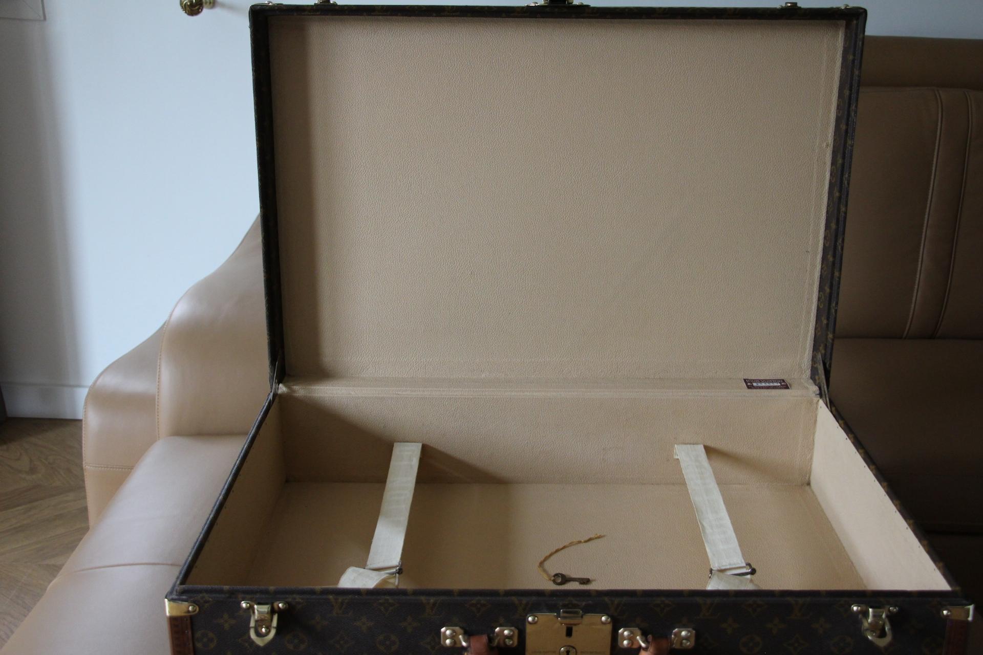  Louis Vuitton Suitcase 70 cm,  Louis Vuitton Trunk For Sale 5
