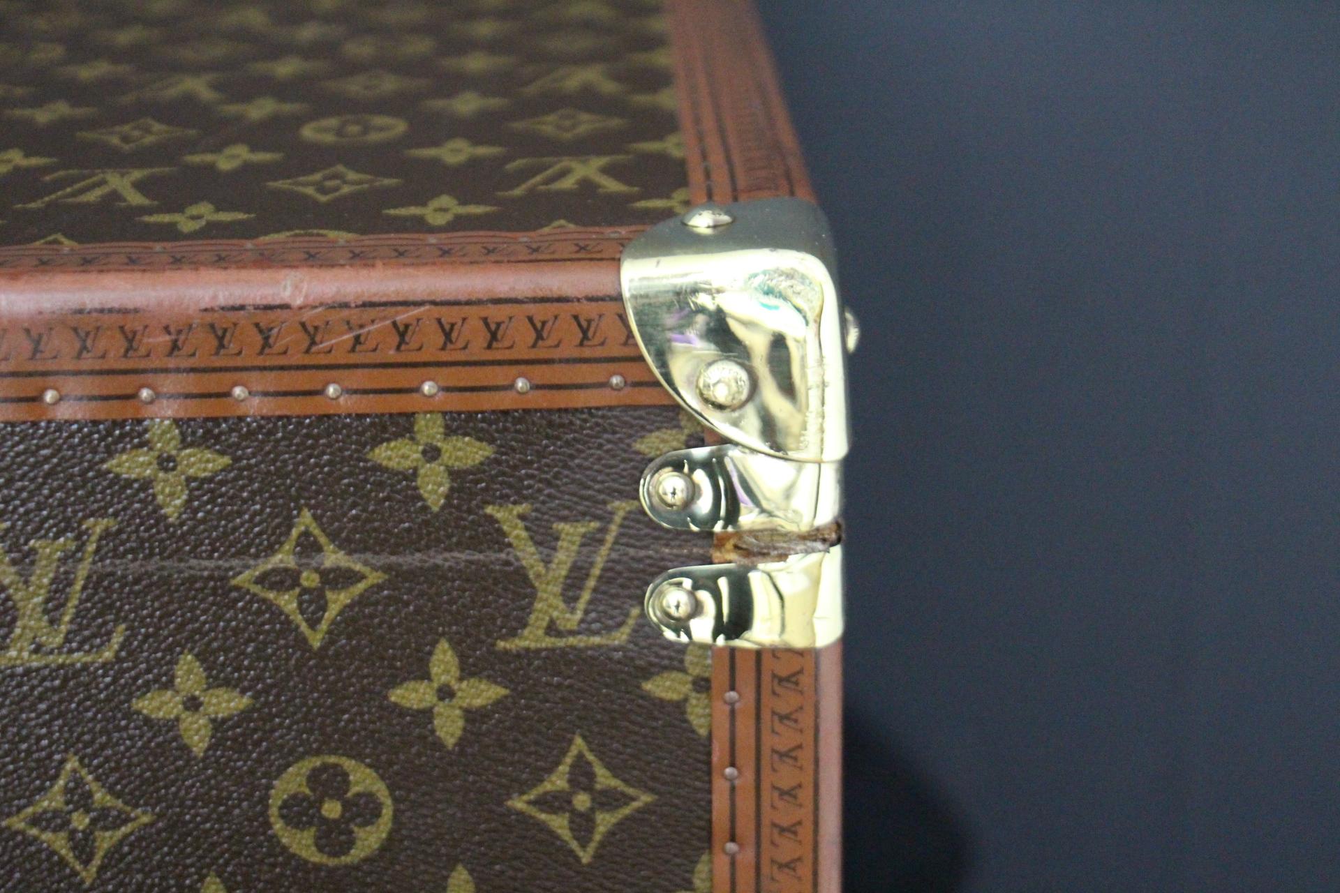  Louis Vuitton Suitcase 80 cm,  80 cm Louis Vuitton Trunk For Sale 14