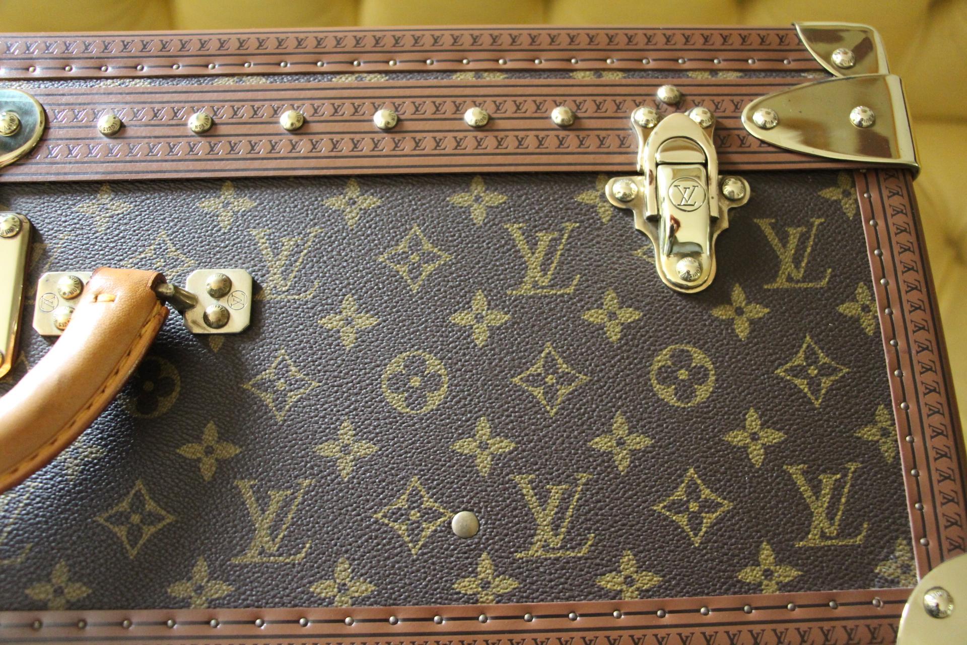 Brown  Louis Vuitton Suitcase, Alzer 65 Louis Vuitton Suitcase, Large Vuitton Suitcase