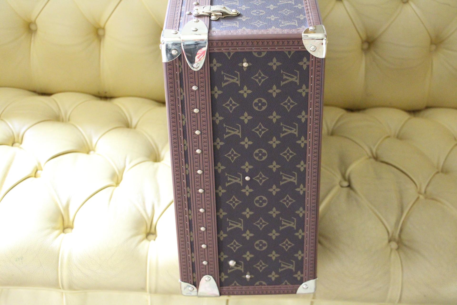  Louis Vuitton Suitcase, Alzer 65 Louis Vuitton Suitcase, Large Vuitton Suitcase 2