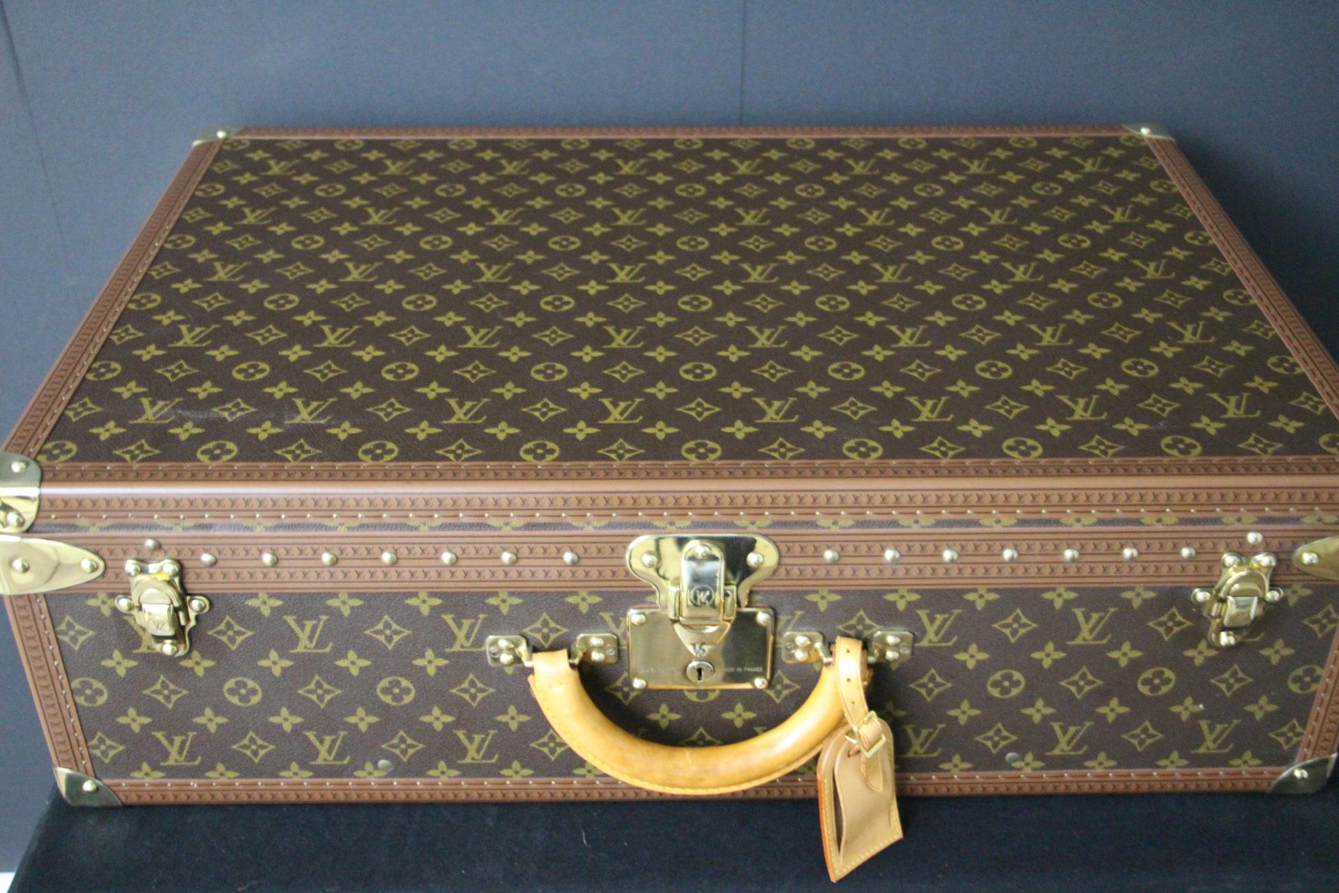 Brown  Louis Vuitton Suitcase, Alzer 70 Louis Vuitton Suitcase, Large Vuitton Suitcase For Sale